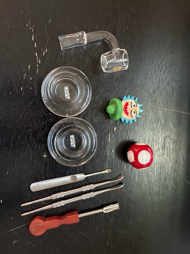 Preview pic of Glass and tool bundle!
