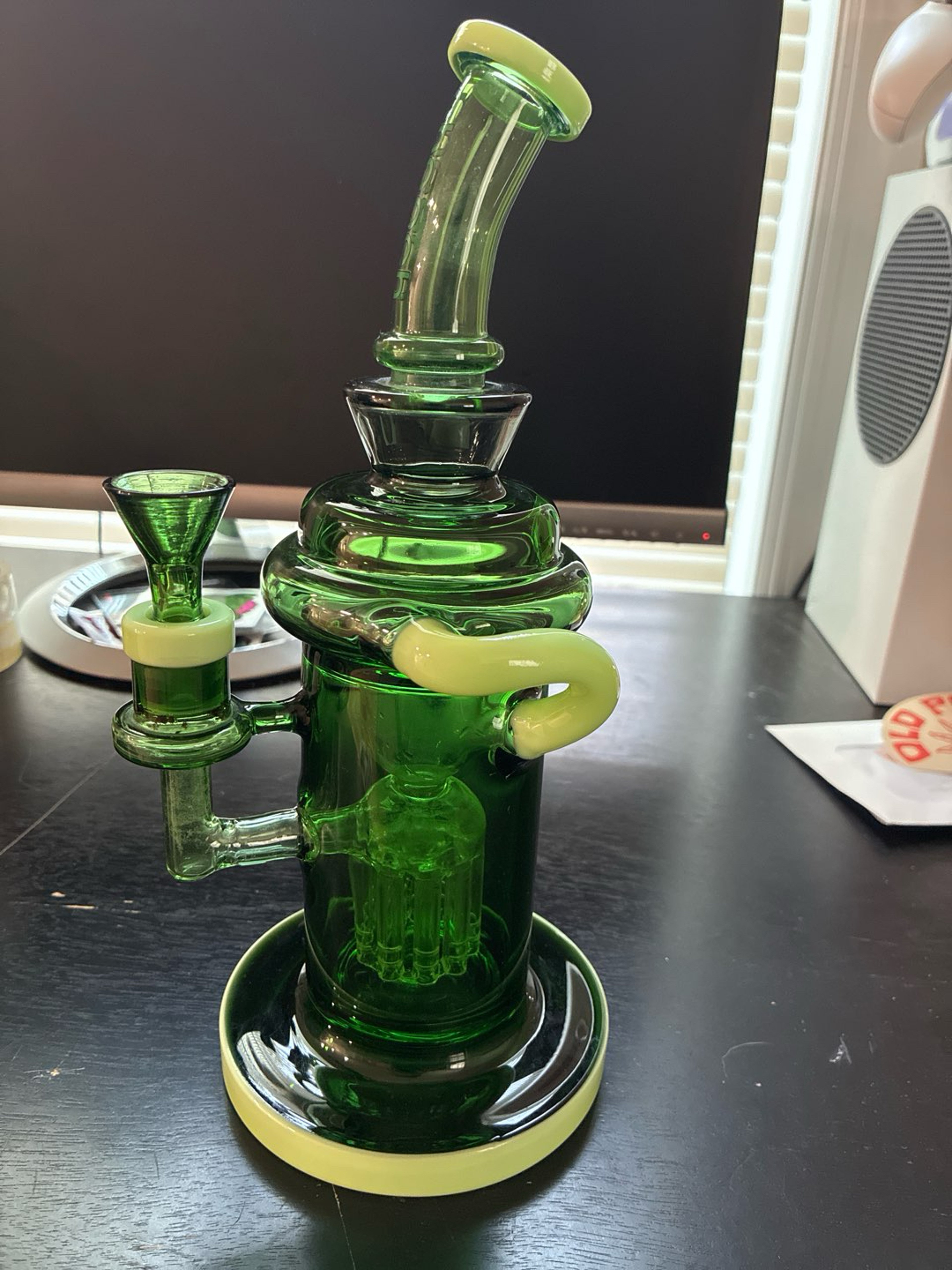 Preview pic of Cheech glass the regenerator bong