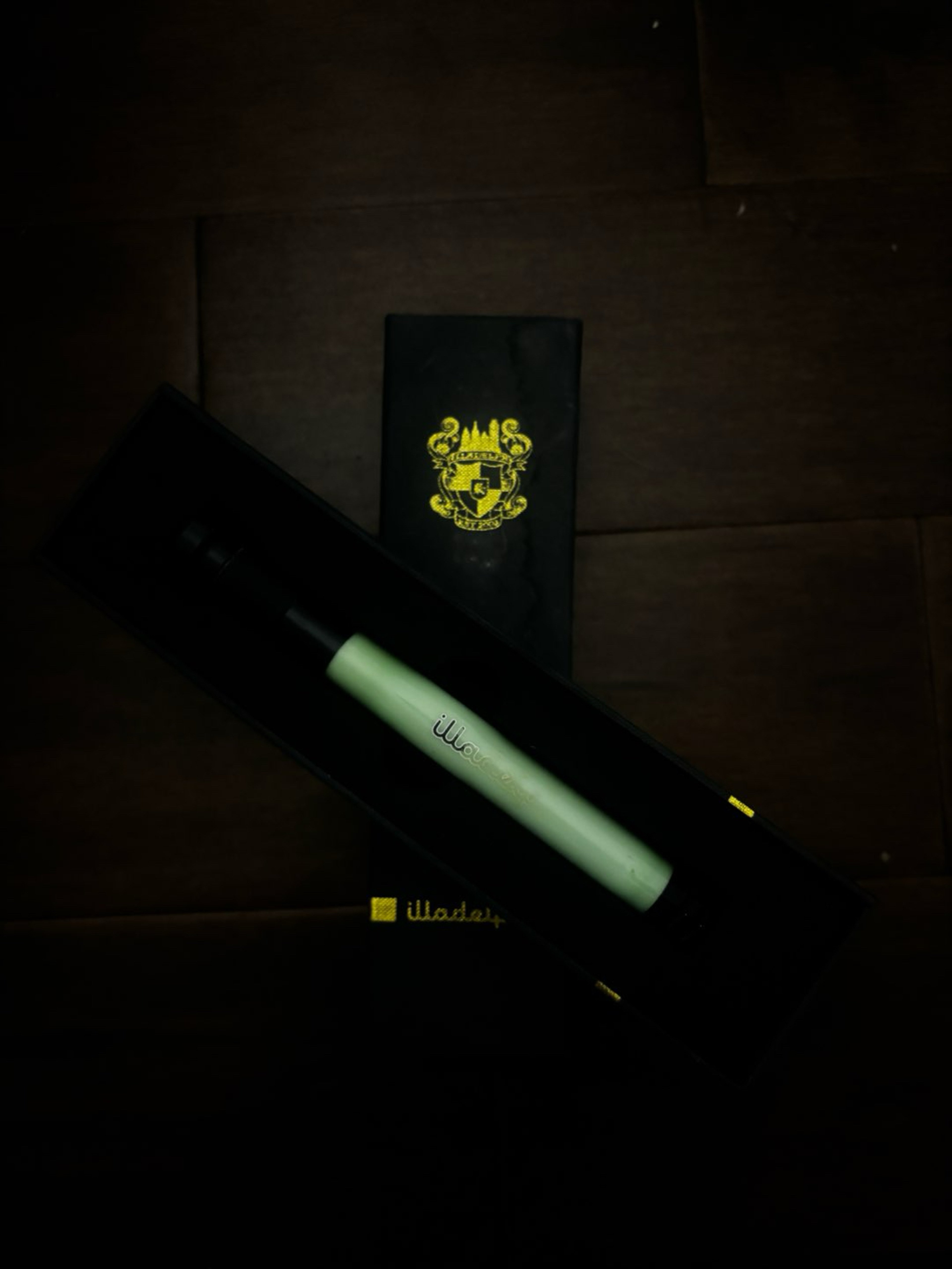 Preview pic of Illadelph Downstem, Glow in the Dark