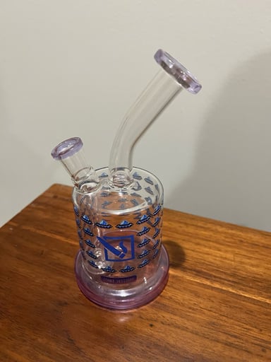 Preview pic of The Daily High Club Originals Sesh Invaders Bong