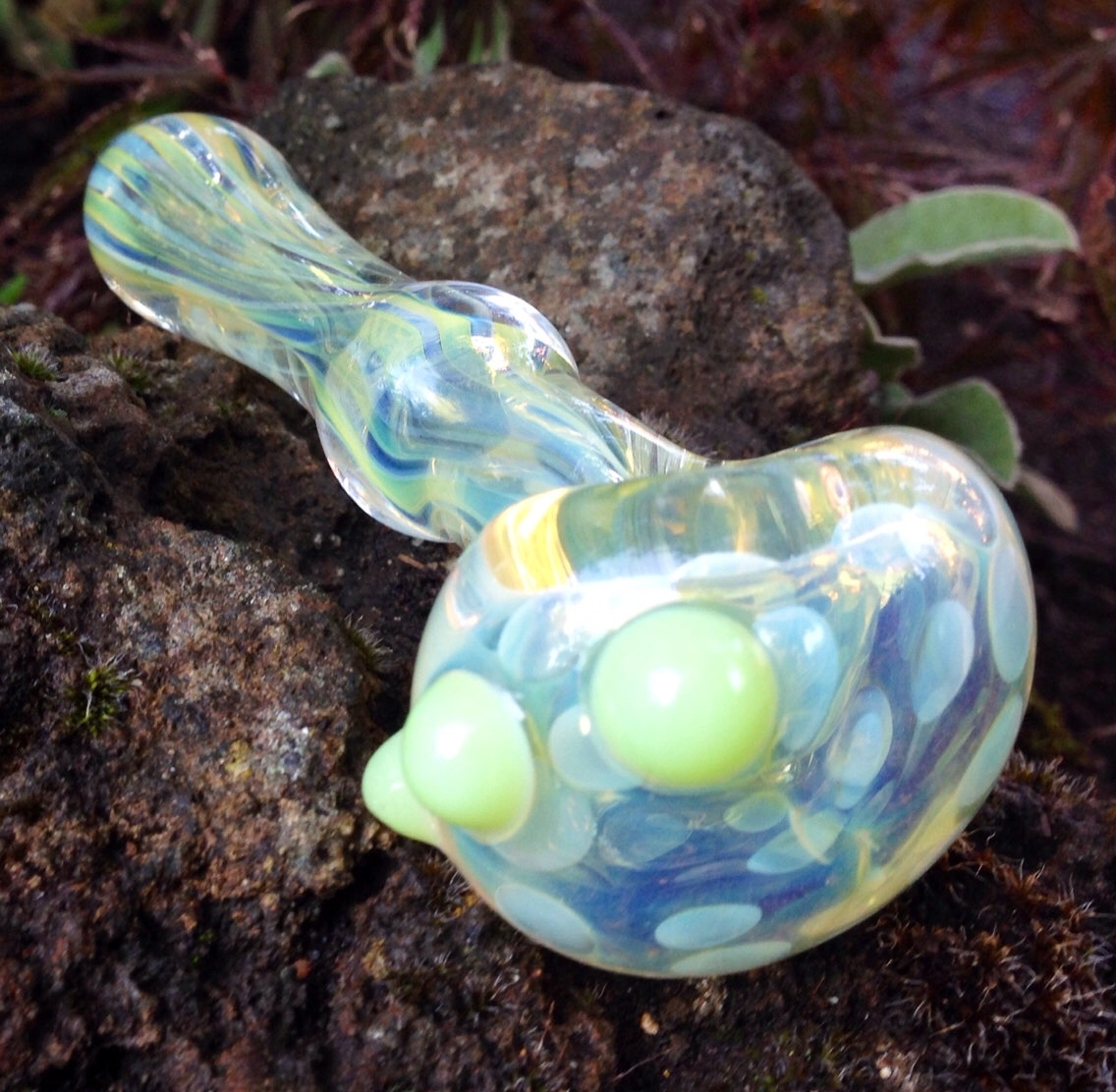 Preview pic of Color Changing Handblown Ghost Glass Pipe with Maria
