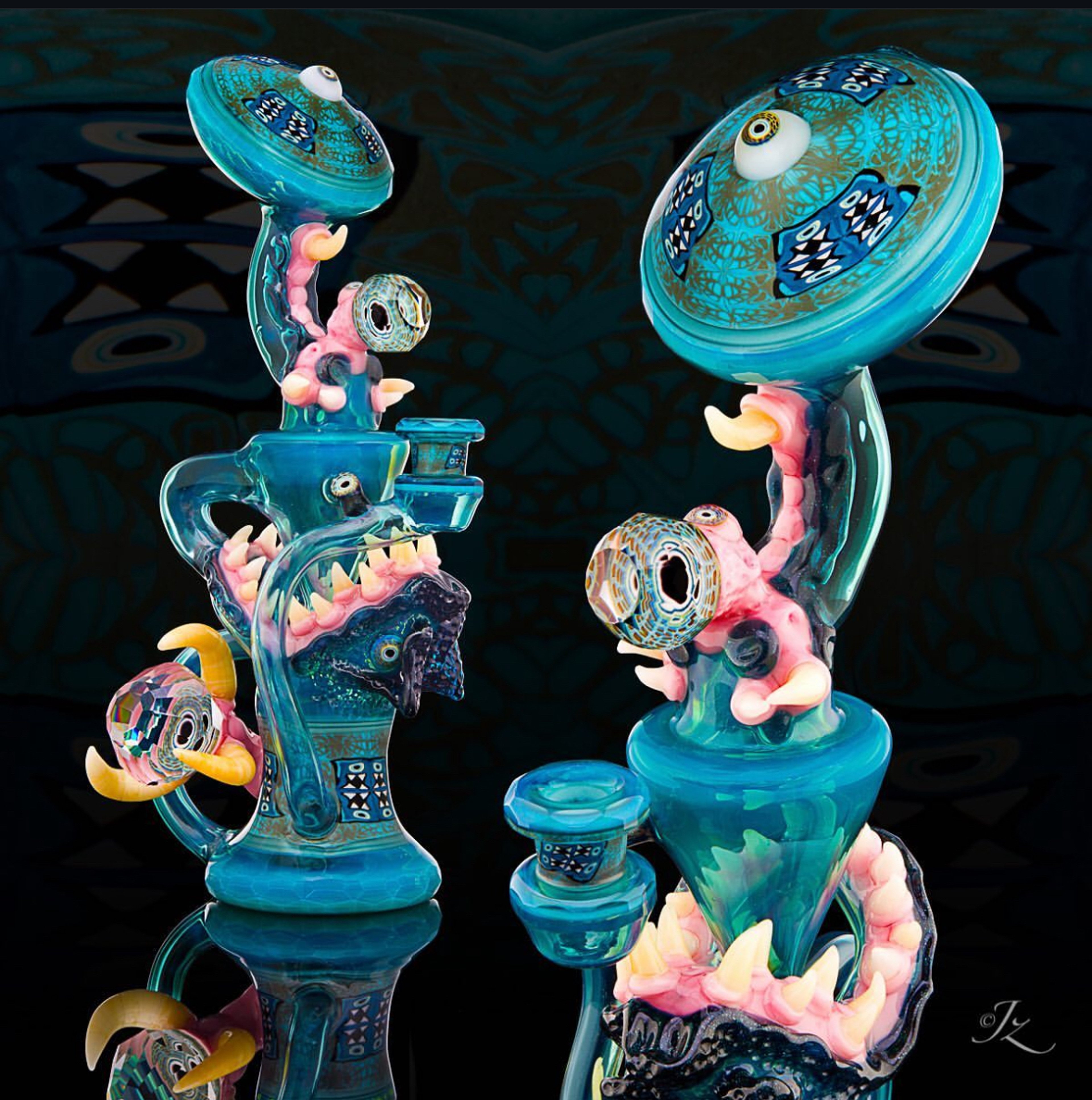 Preview pic of Tron faceted drain eater
