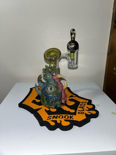 Preview pic of Sandalz parasite