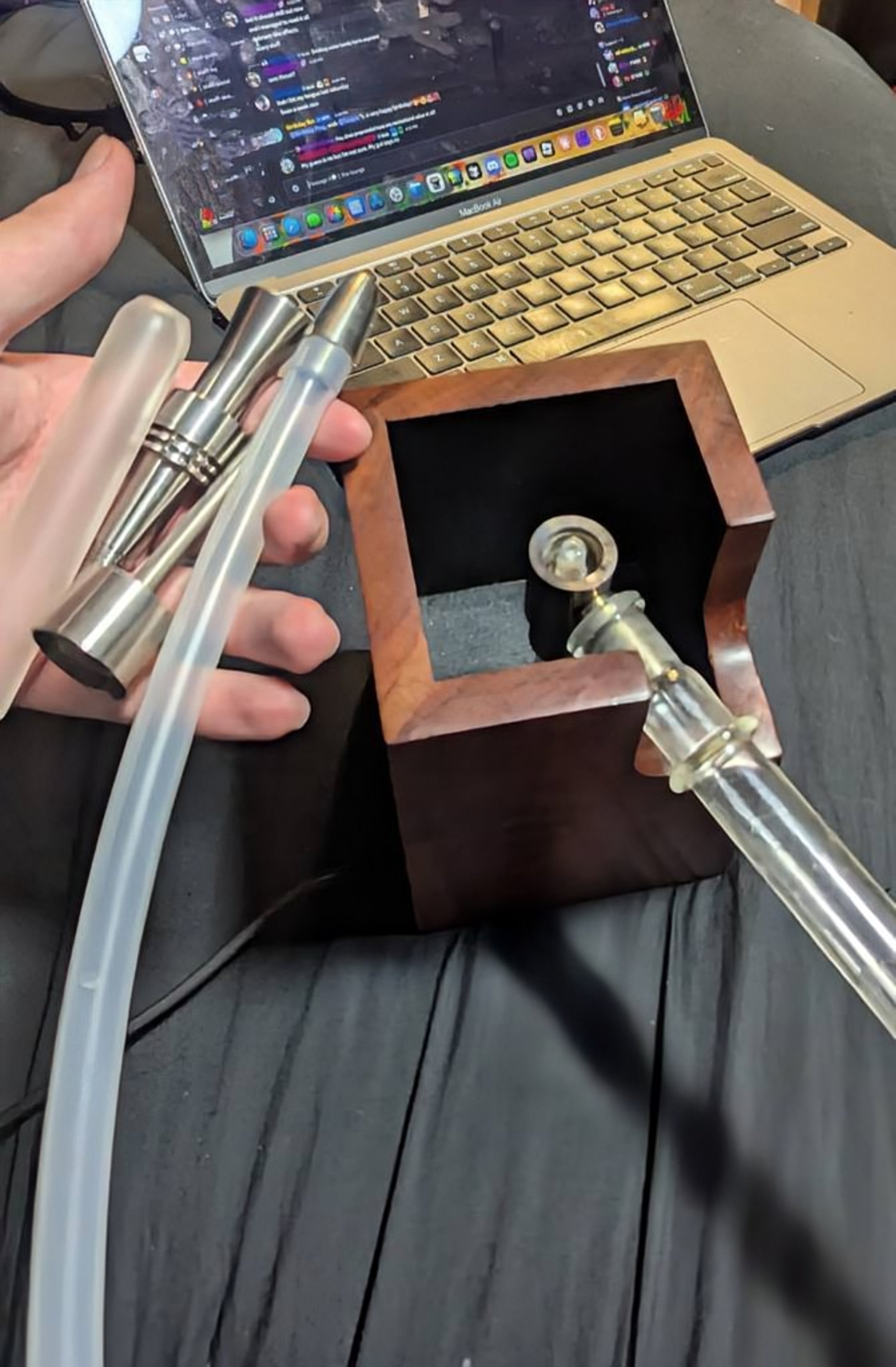 Preview pic of Ditanium Vaporizer WITHOUT PICTUTERED CARB CAP (read description...)