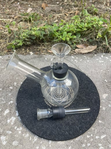 Preview pic of Mini toker water pipe