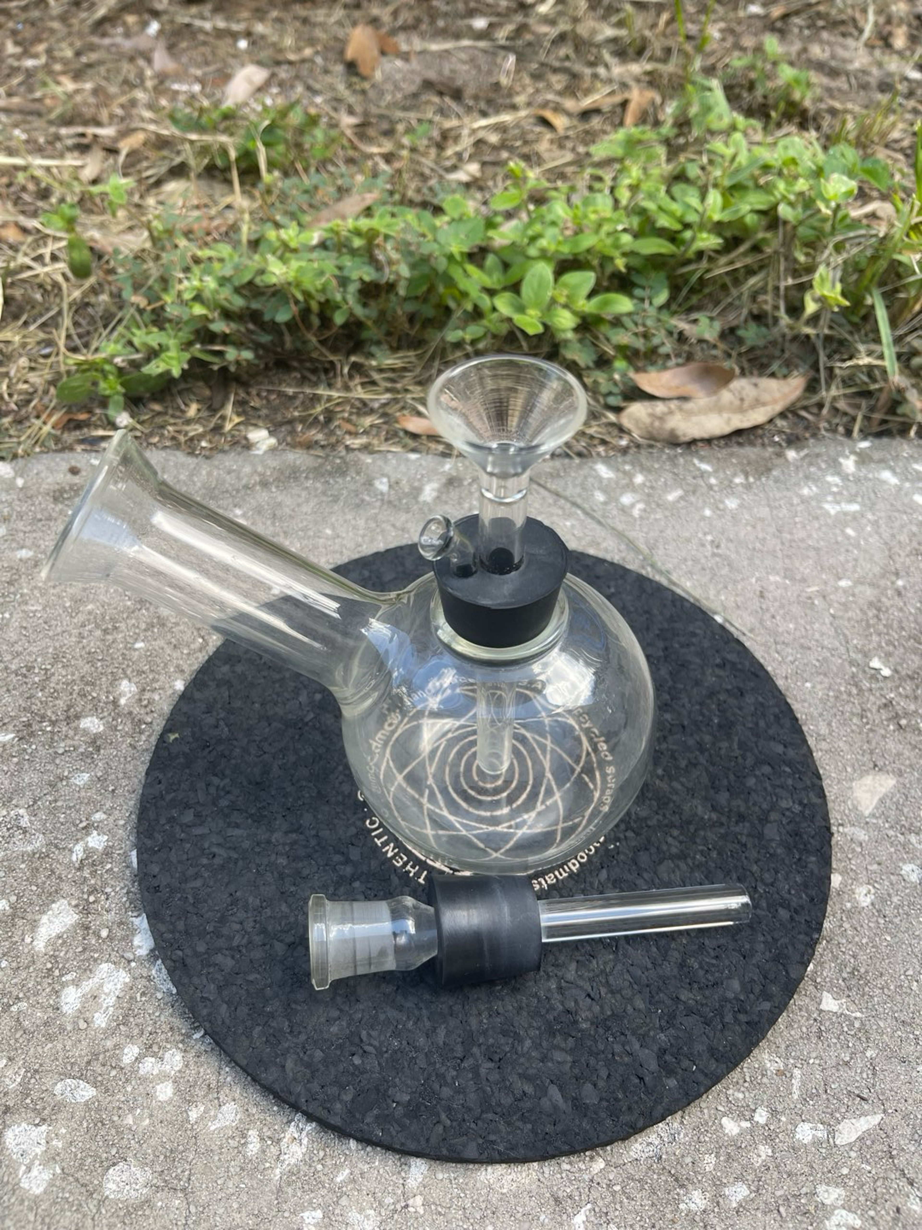 Preview pic of Mini toker water pipe