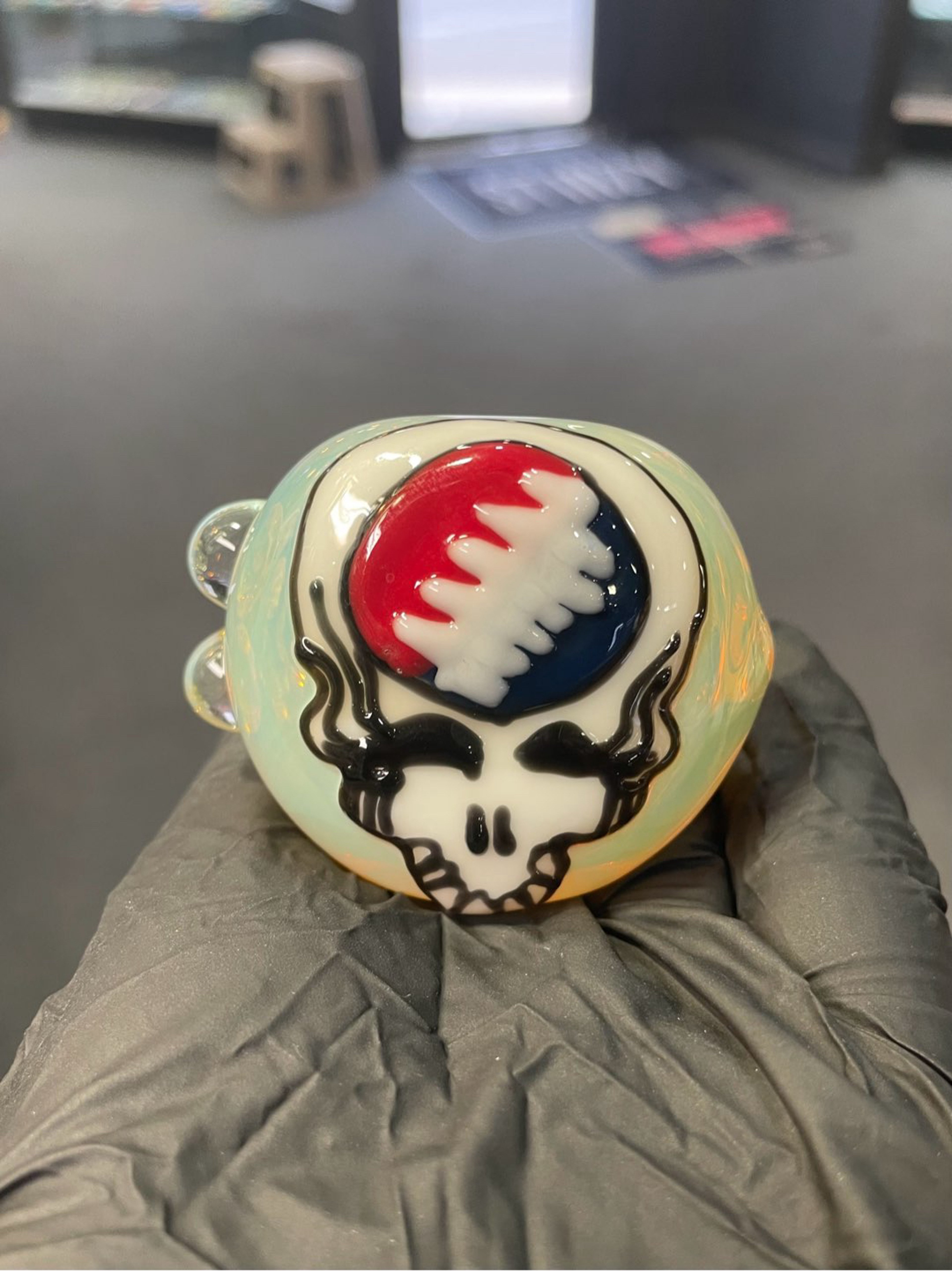 Preview pic of Fume w/ Character Spoon