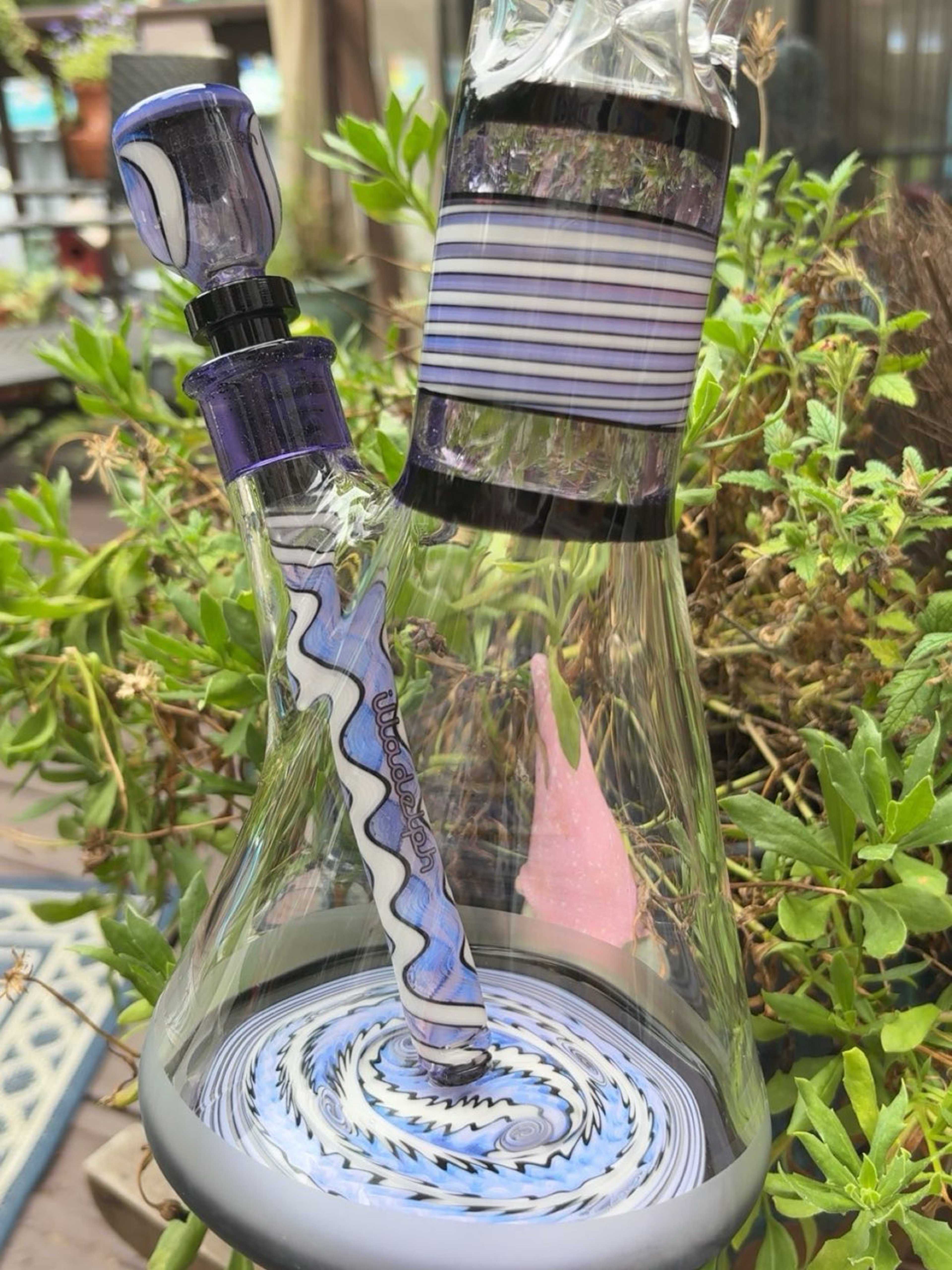 Preview pic of Illadelph purple/pink vday worked beaker