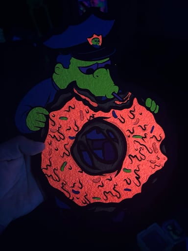 Preview pic of Charlie Hussle Chief Wiggum Seshons uv Moodmat