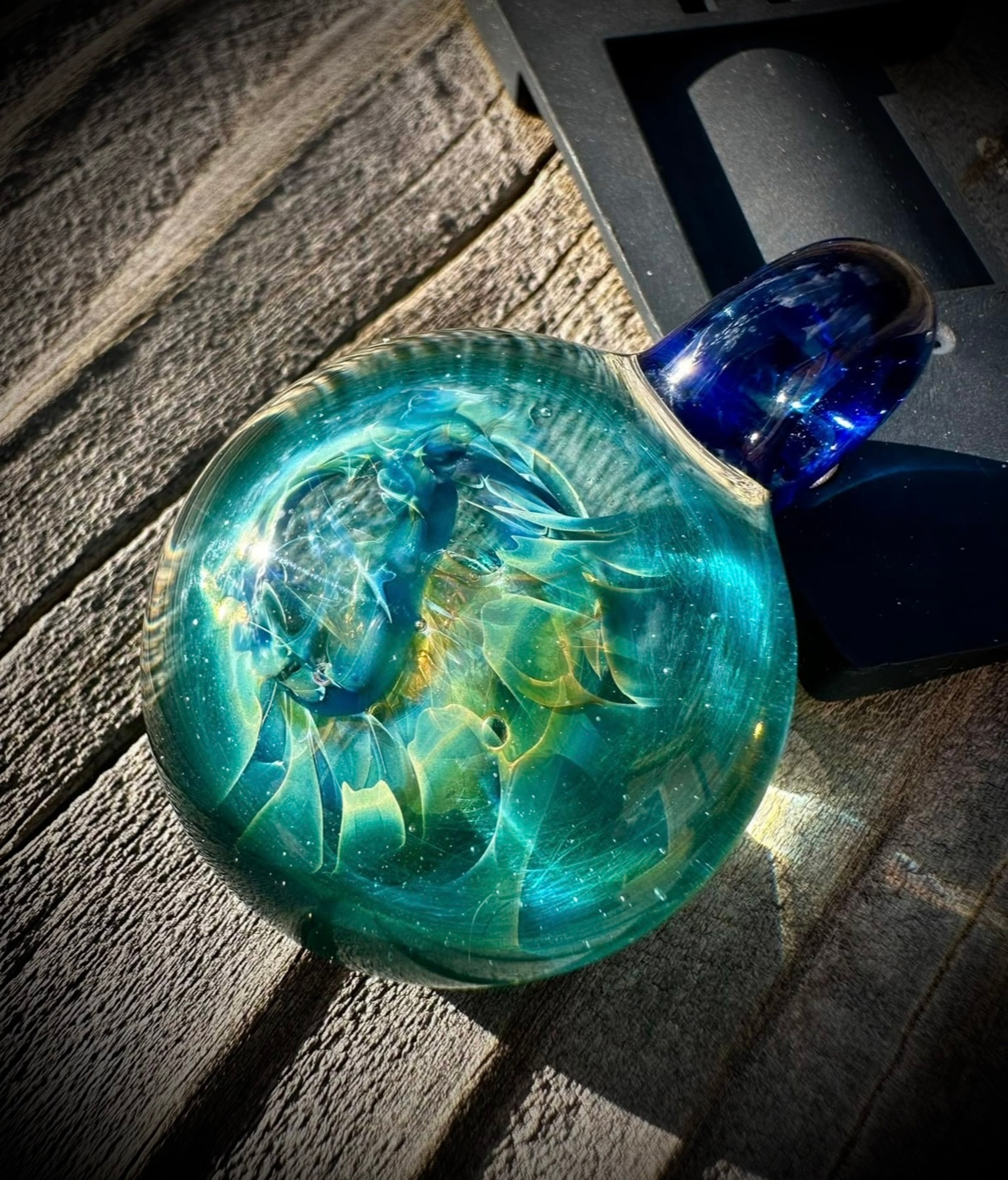 Preview pic of Dosh World Explosion Pendant
