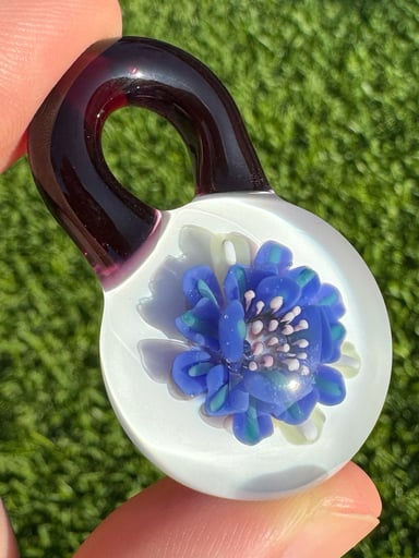 Preview pic of Deja Blue Flower Implosion Pendant