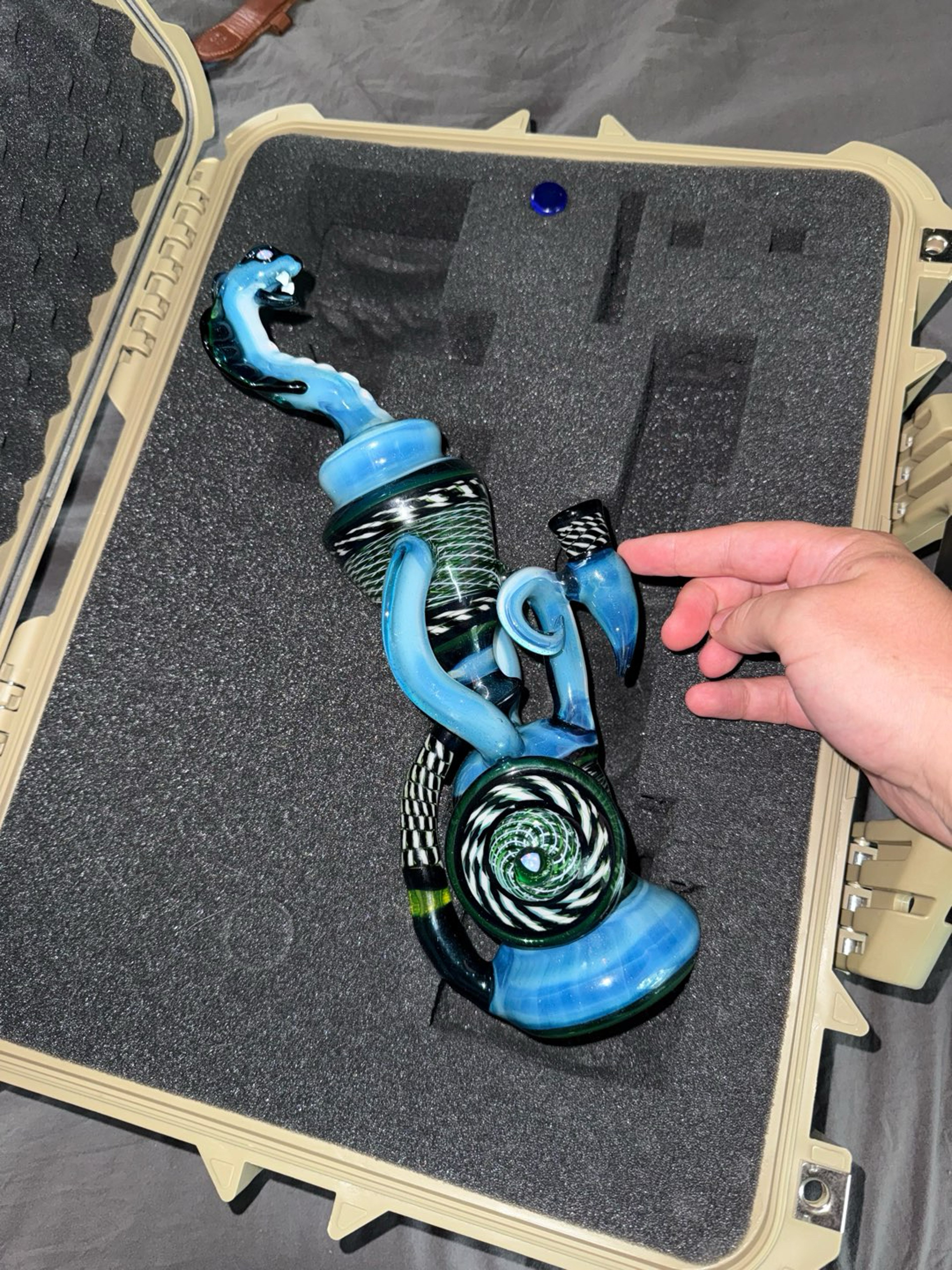 Preview pic of Mako snake