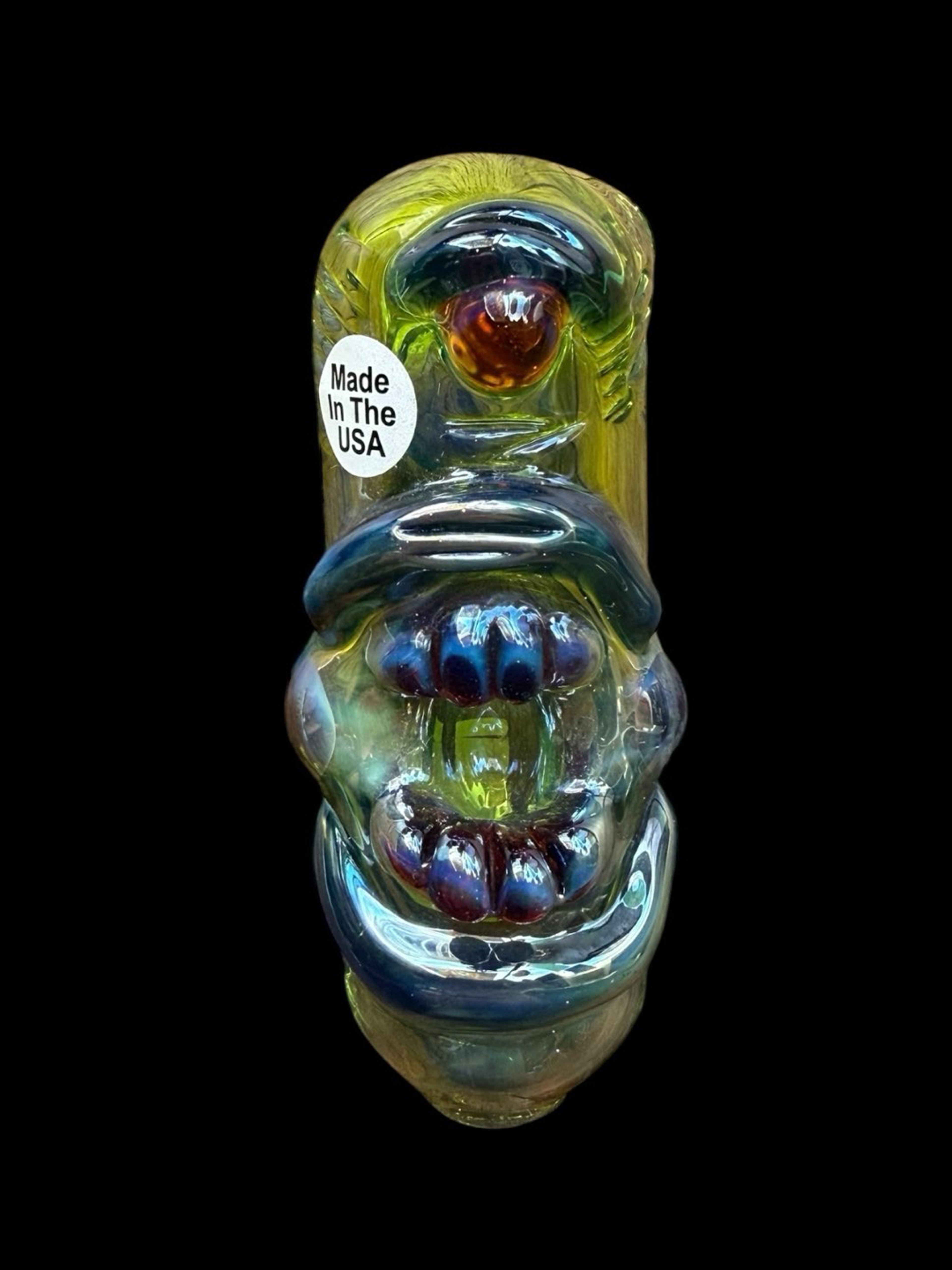 Preview pic of 3.75” Slime Green Cylops hand pipe with fume accents