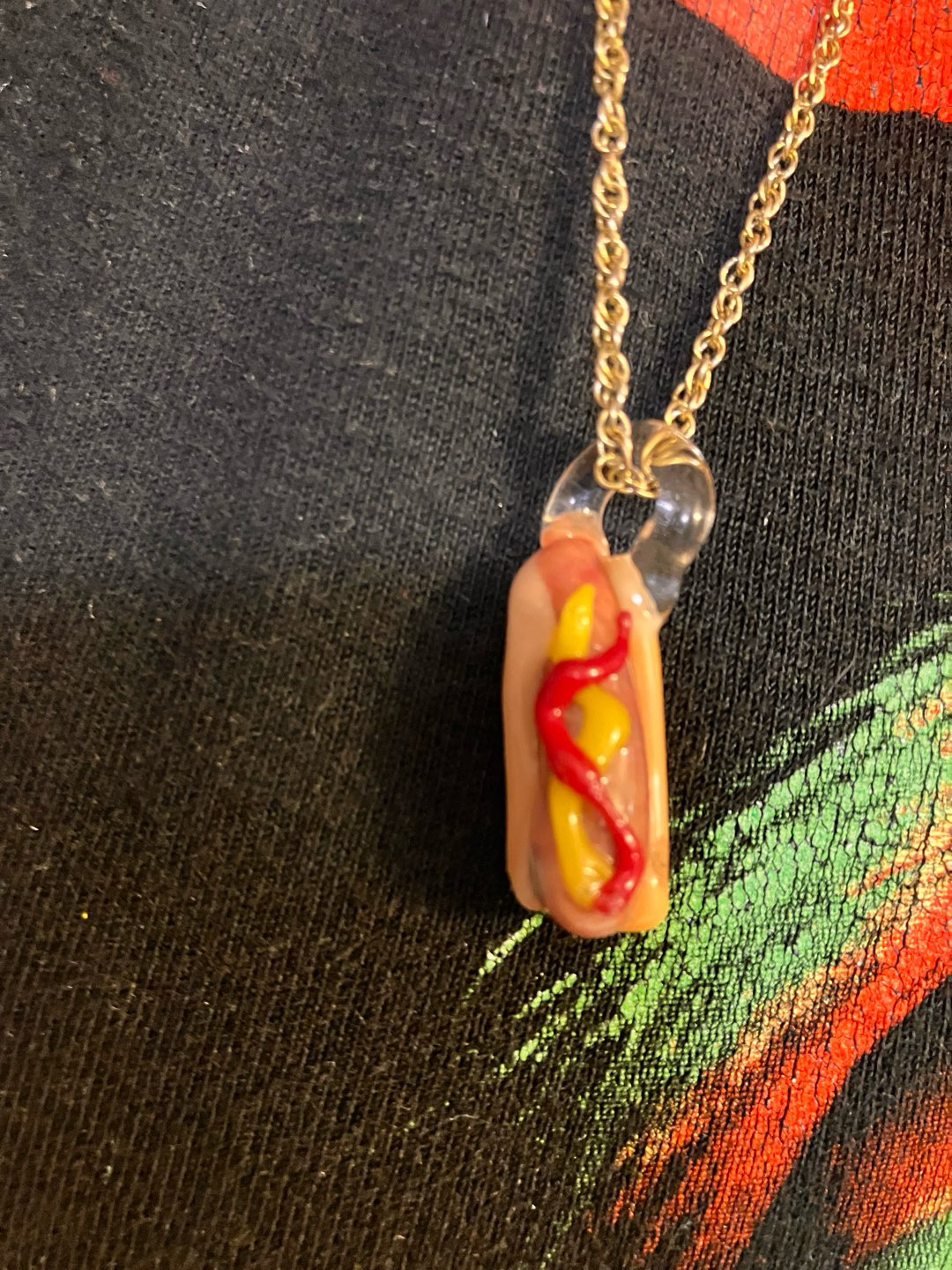 Preview pic of Glass Hot Dog Pendant