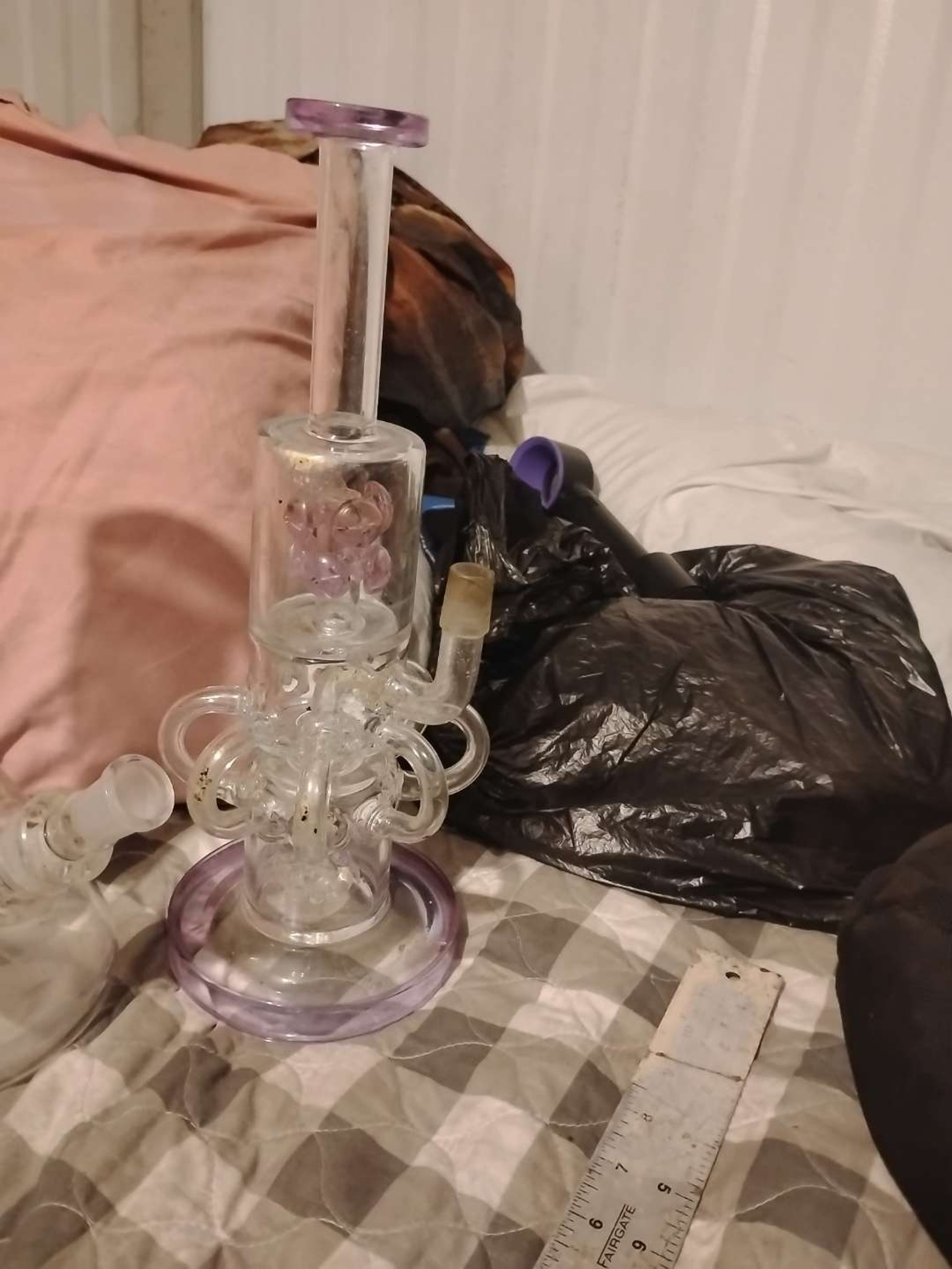 Preview pic of 2 used but worth rigs for smoking
