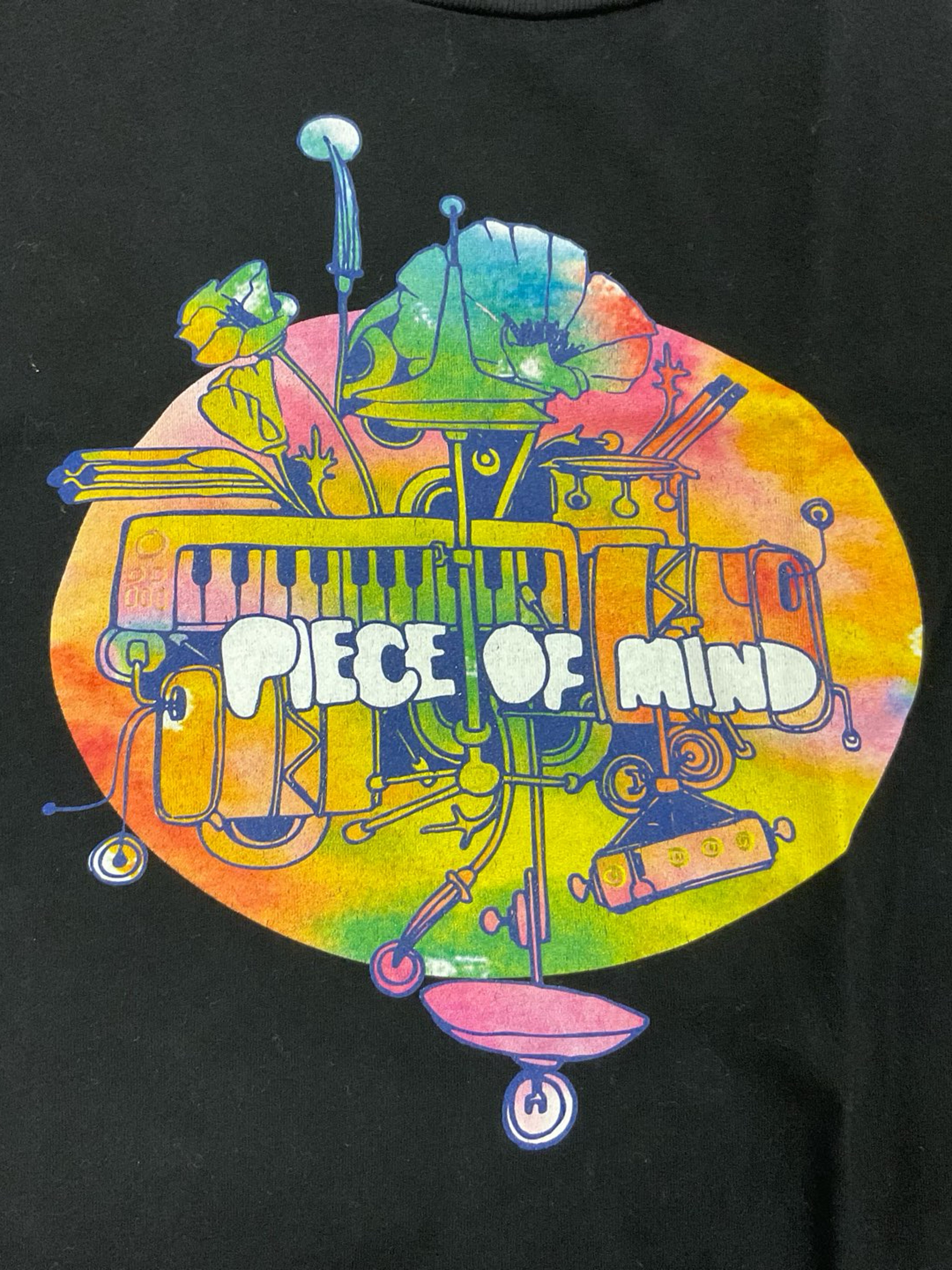 Preview pic of Piece of Mind Gallery Shirt