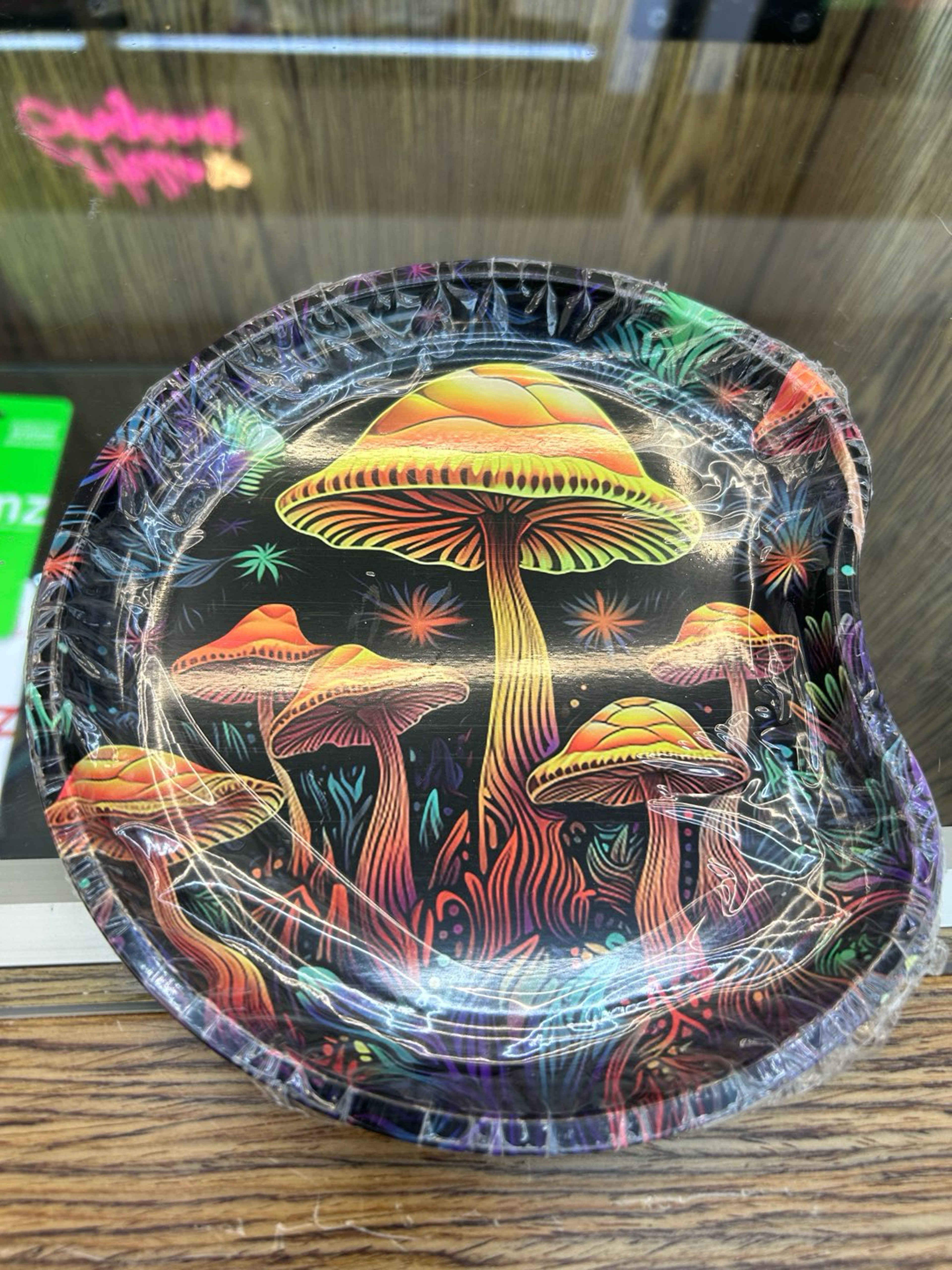 Preview pic of Holographic Rolling Tray With Top
