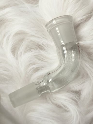 Preview pic of 45 Degree Adapter 14mm Male to 18mm Female