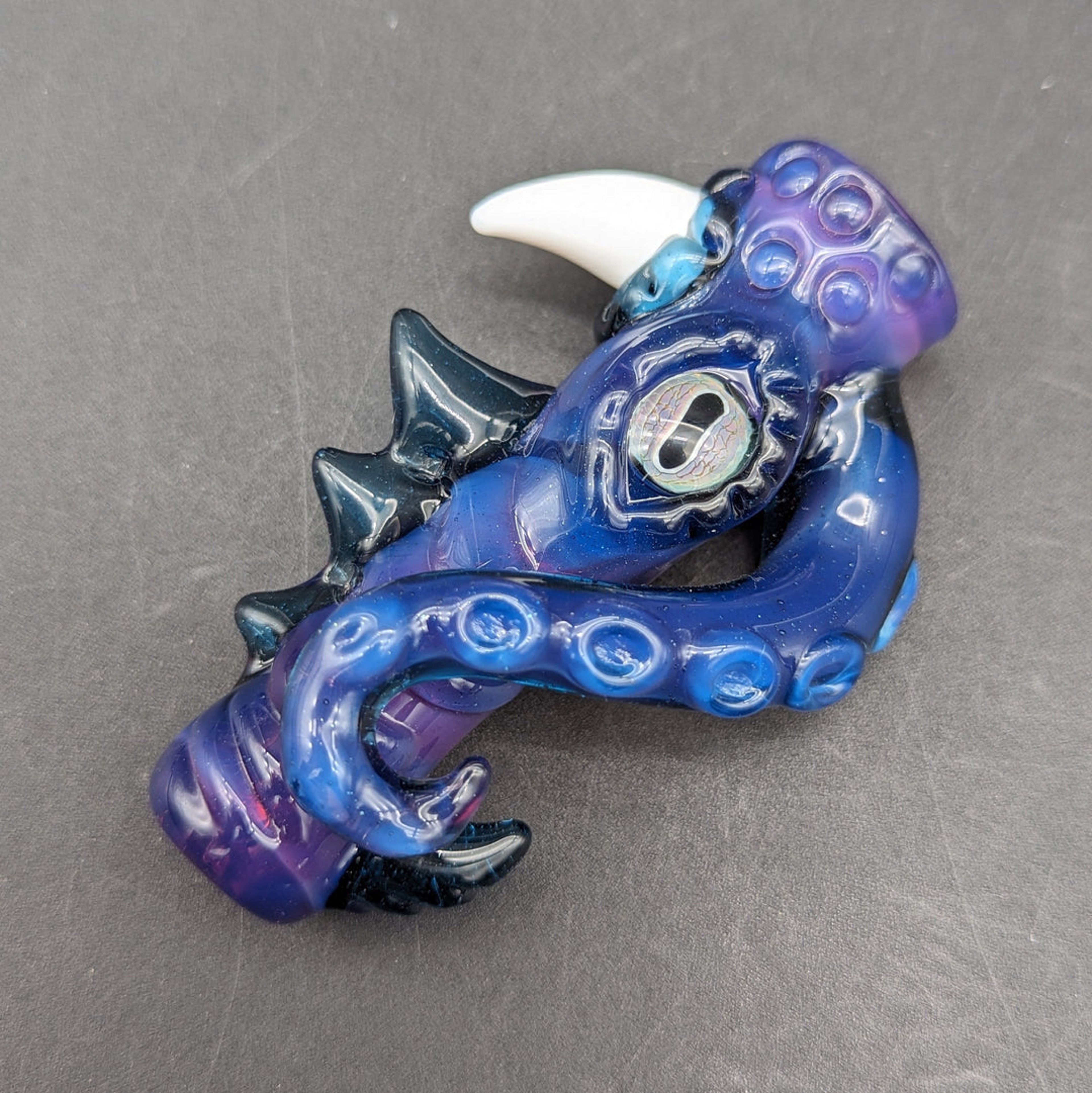 MAKO GLASS SEA MONSTER CHILLUM PIPE #3 image 0