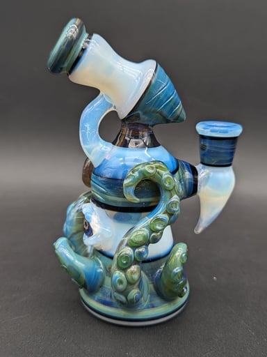 Preview pic of MAKO GLASS 5.5" SEA MONSTER DAB RIG #3