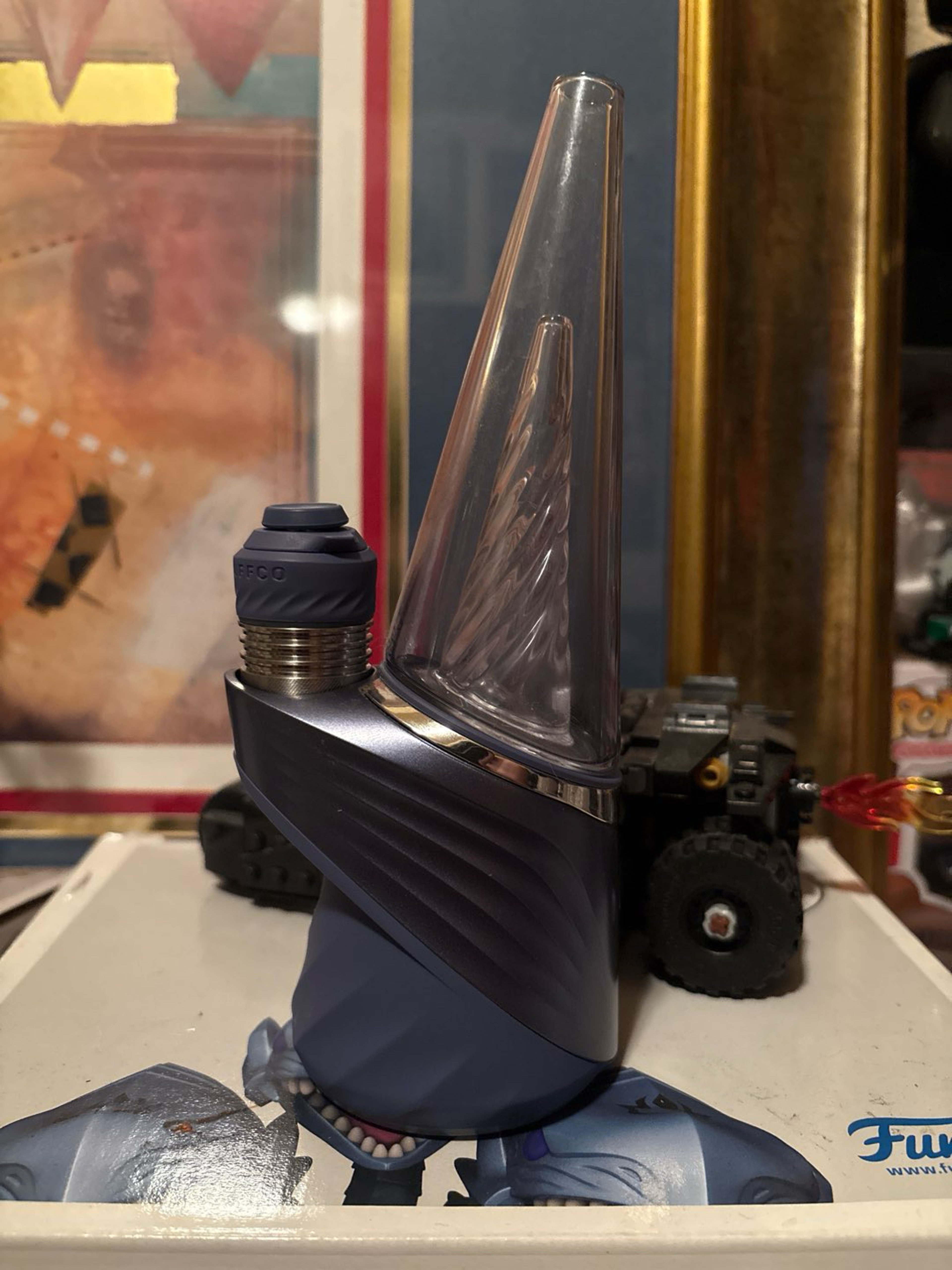 Preview pic of Puffco Peak Pro Storm Blue Edition