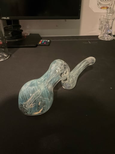 Preview pic of Fumed American made push bubbler