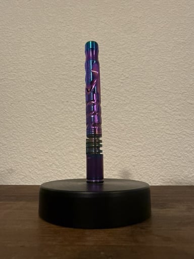 Preview pic of DynaVap RosiuM 2020 with magnetic stand