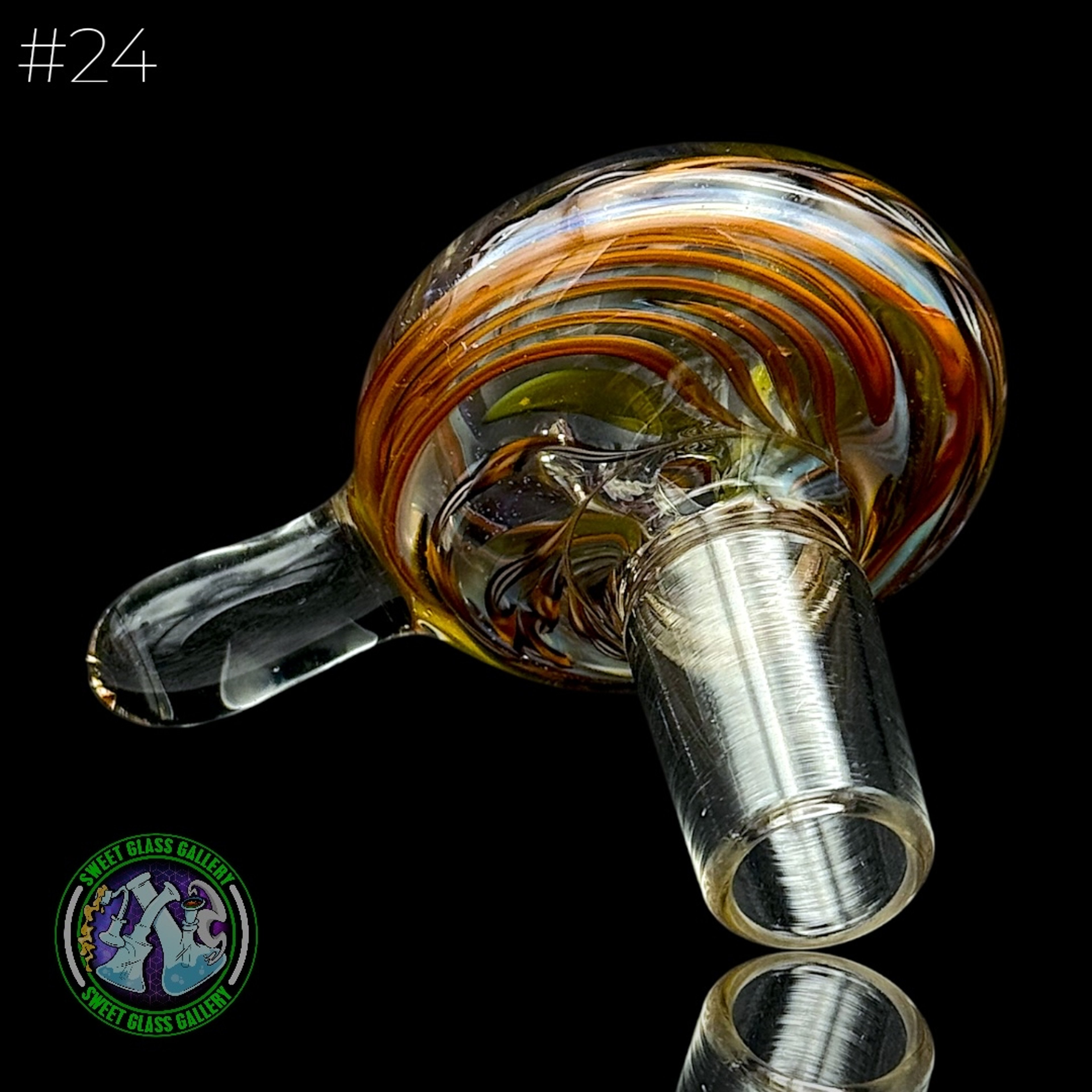 Preview pic of Avant Garde - Flower Bowl - Wide Inside-Out Tech #24