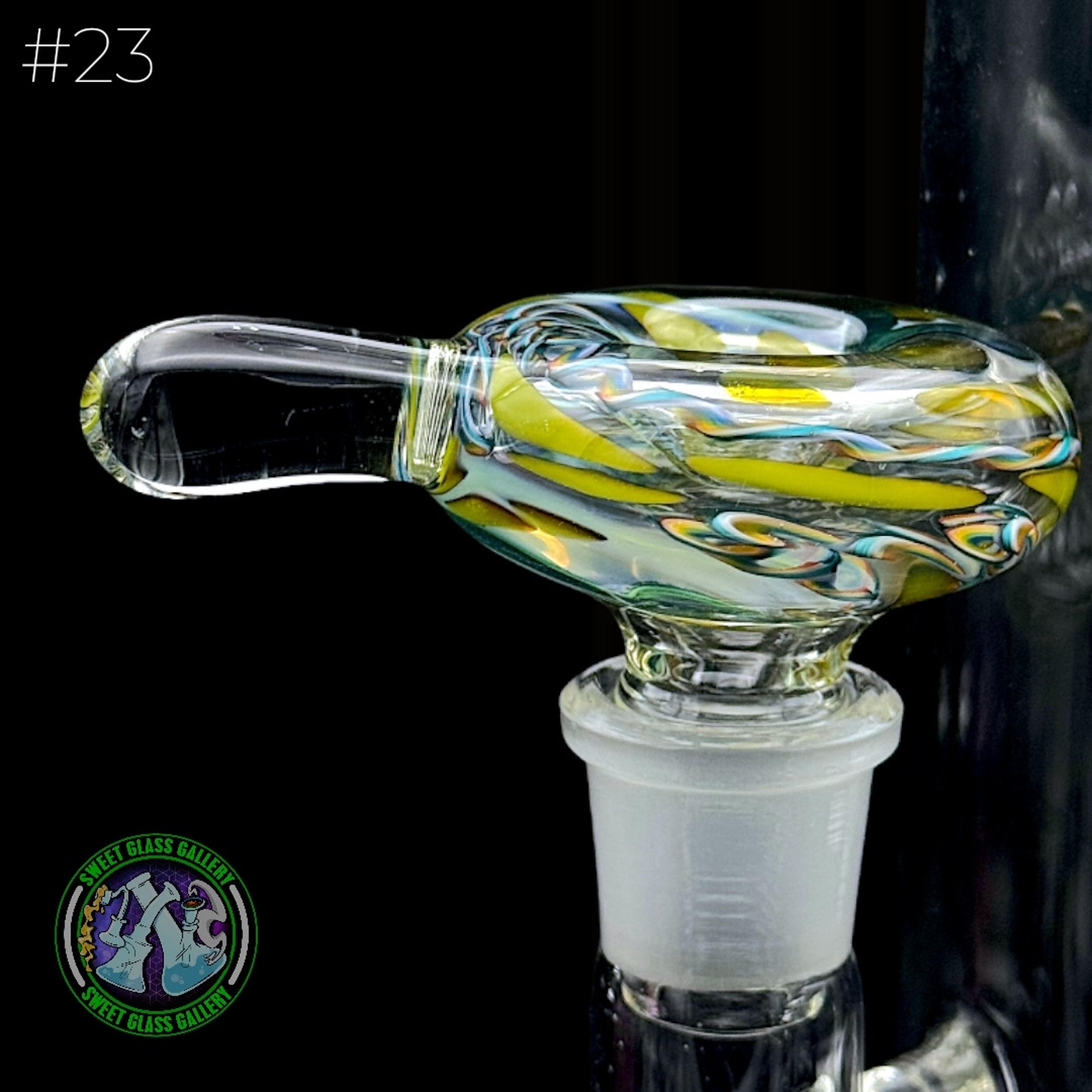 Preview pic of Avant Garde - Flower Bowl - Wide Inside-Out Tech #23