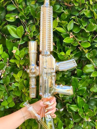 Preview pic of Amber Iridescent Rifle 24 Inch Bong