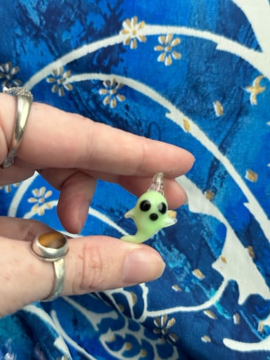 Preview pic of Little ghost pendant