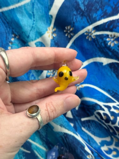 Preview pic of Little ghost pendant