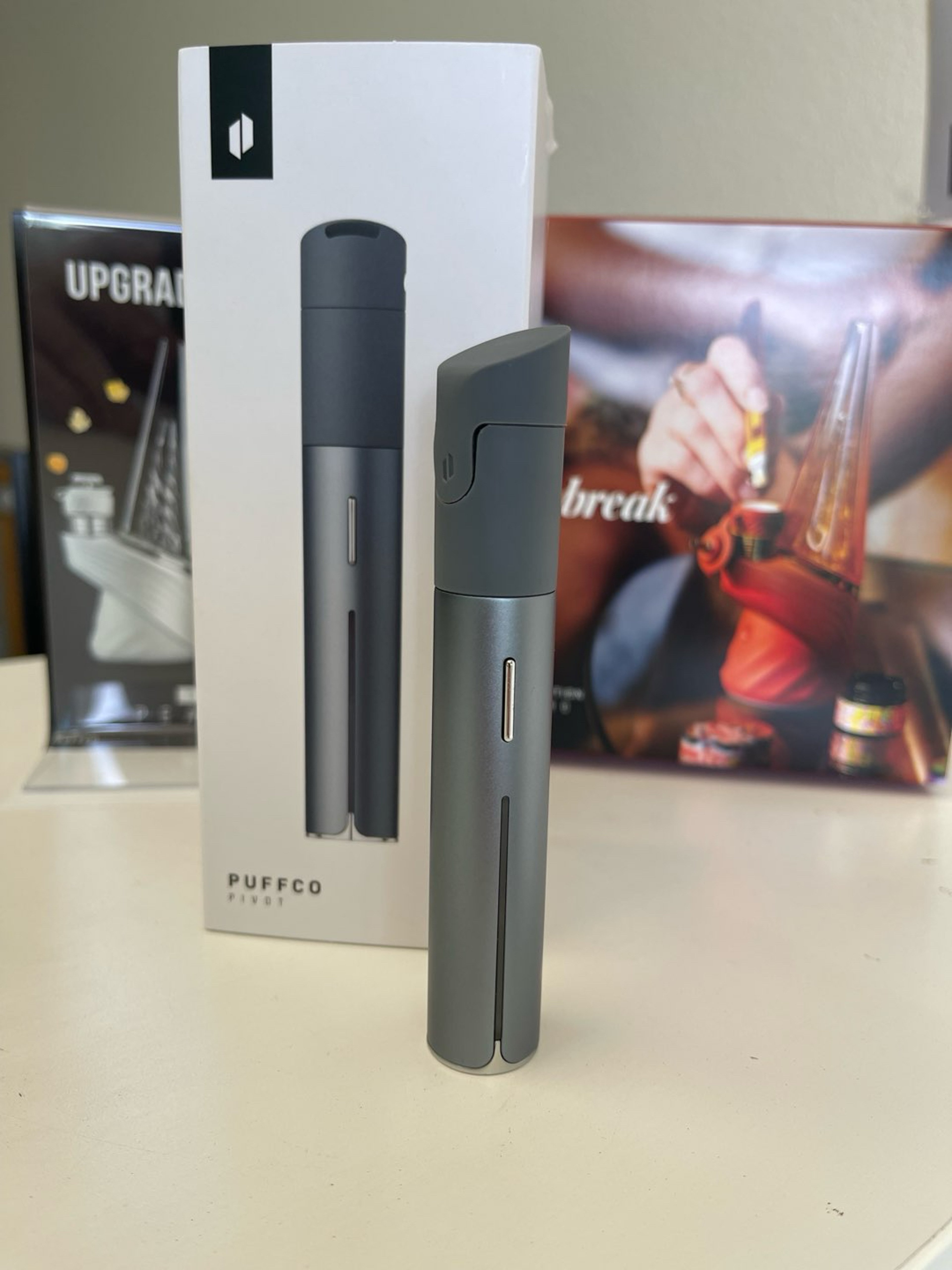 Puffco Pivot image 0