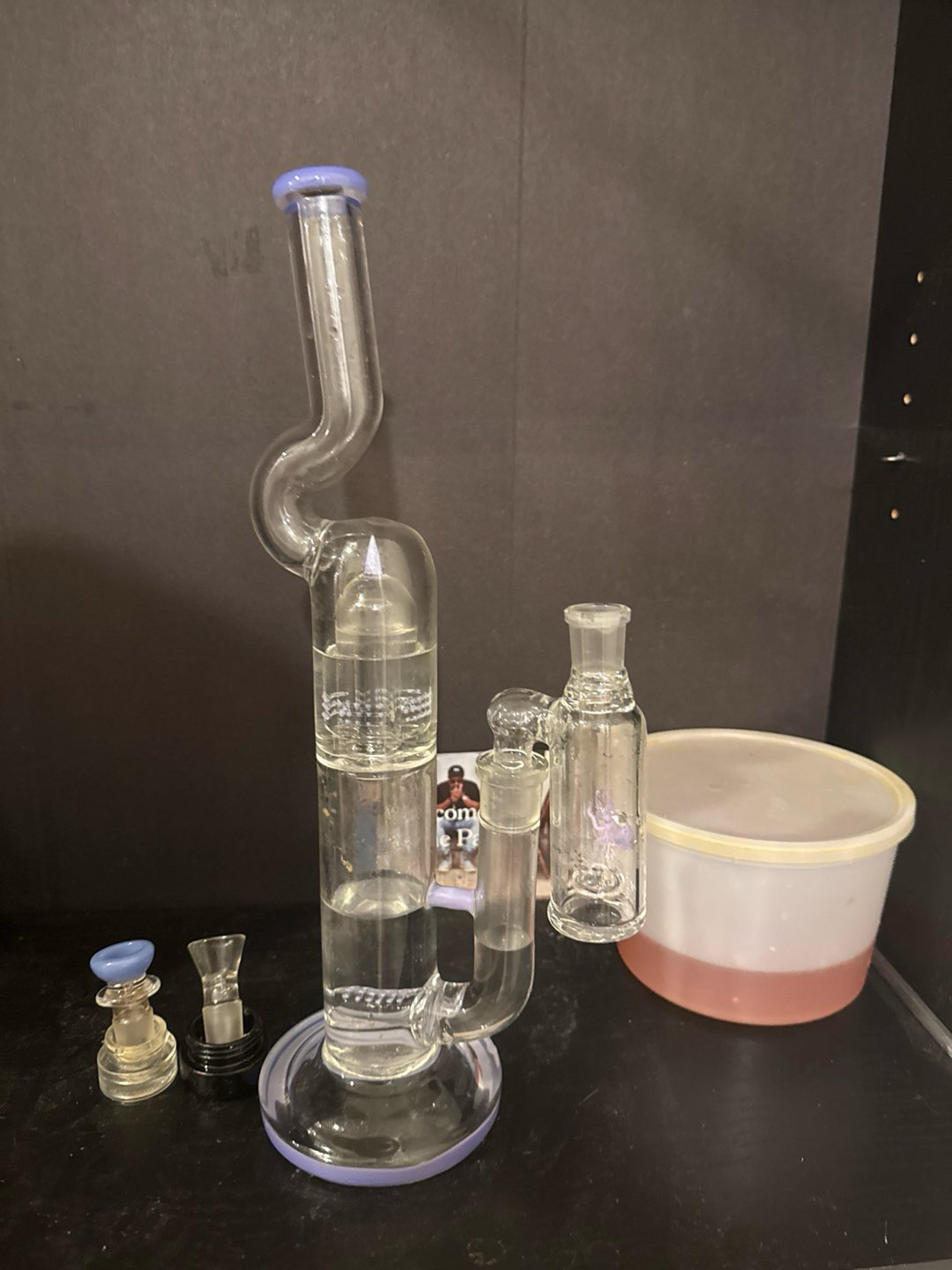 Preview pic of 18mm midnight purple glass bong