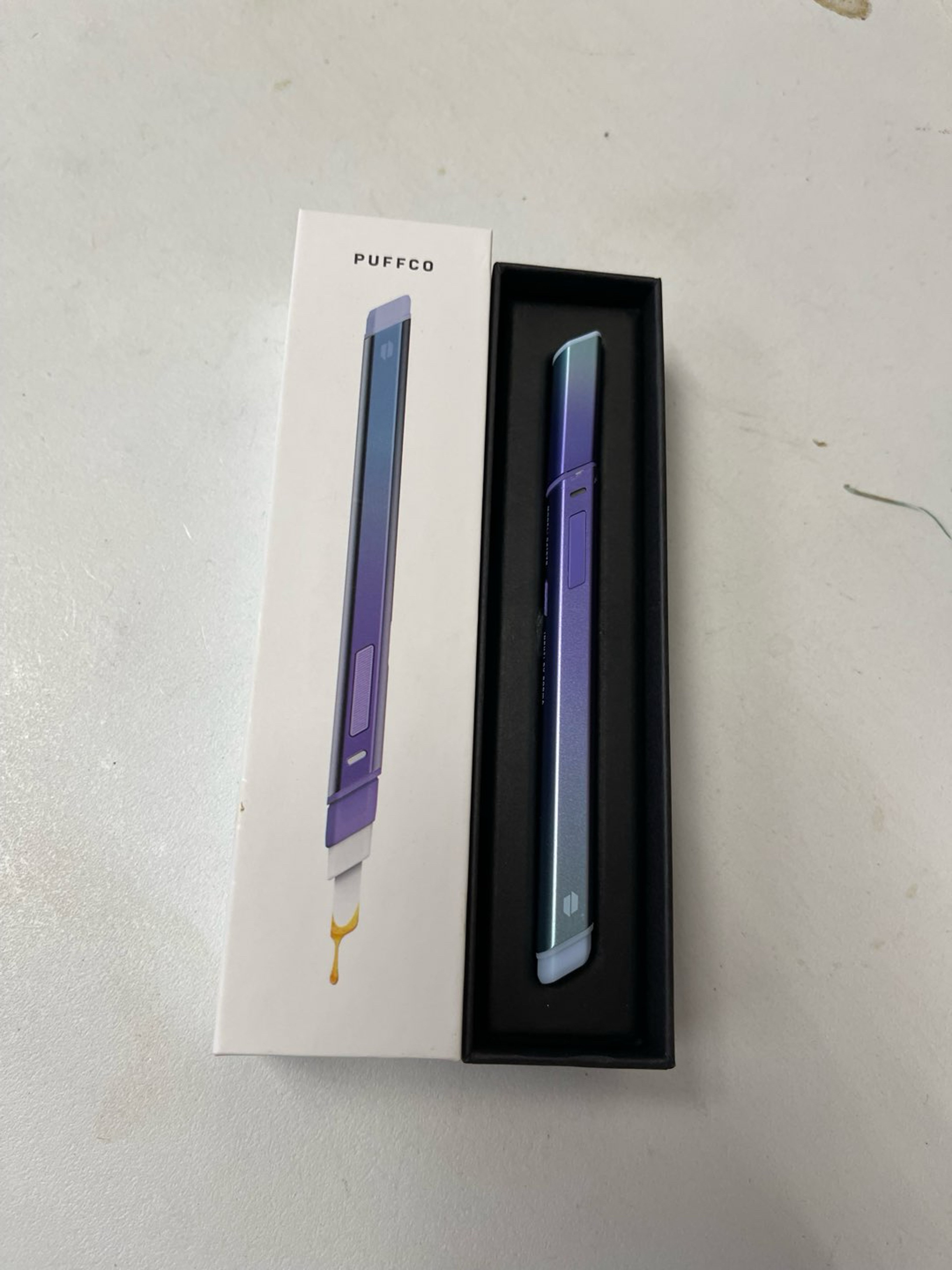 Preview pic of Puffco Hot Knife Indiglow