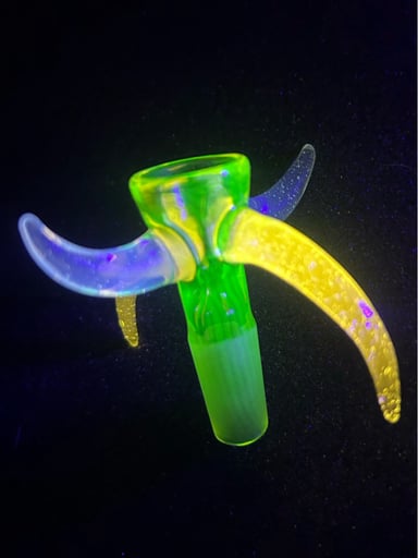 Preview pic of 3UV Fully Worked 4 Horn DC Glass Arts 14mm Slide