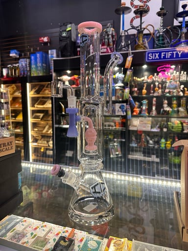 Preview pic of 2-in-1 Bong & Dab Rig Hybrid (IC GLASS)