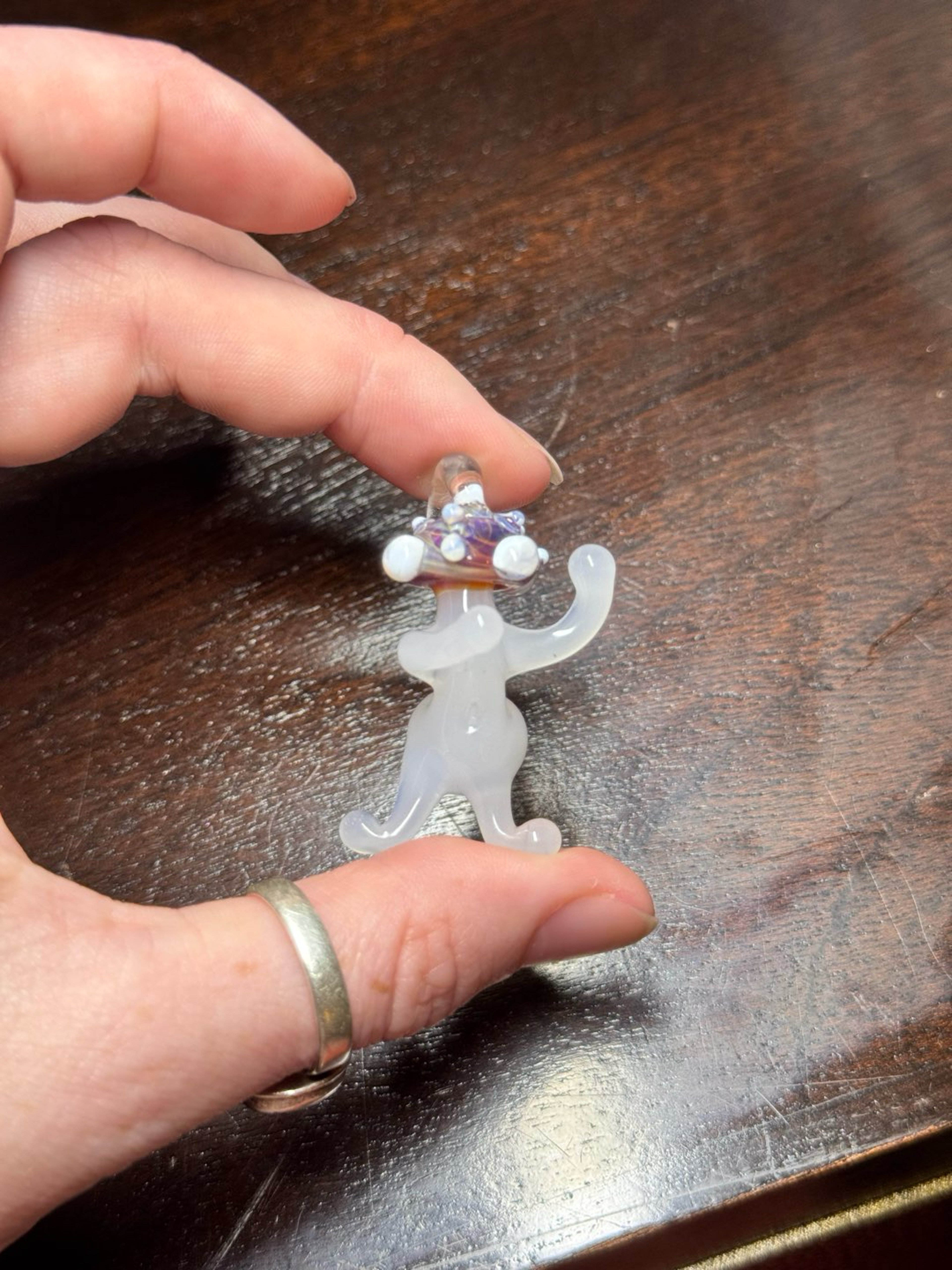 Preview pic of Dancing fungi pendant