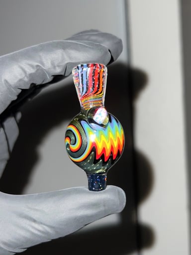 Preview pic of Jackpot rainbow 25mm wigwag opal bubble