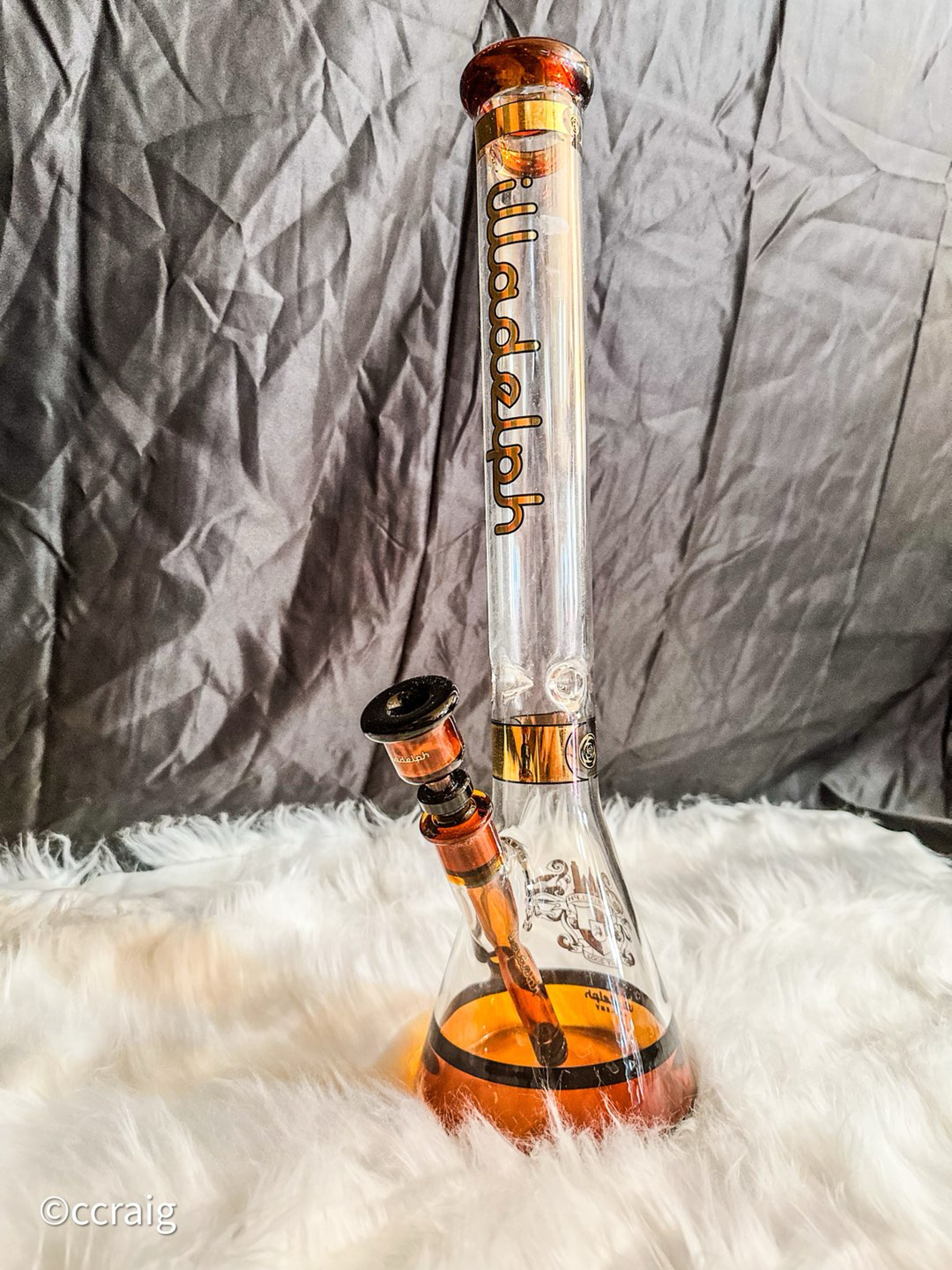 Preview pic of Medium illadelph piece with amber accents
