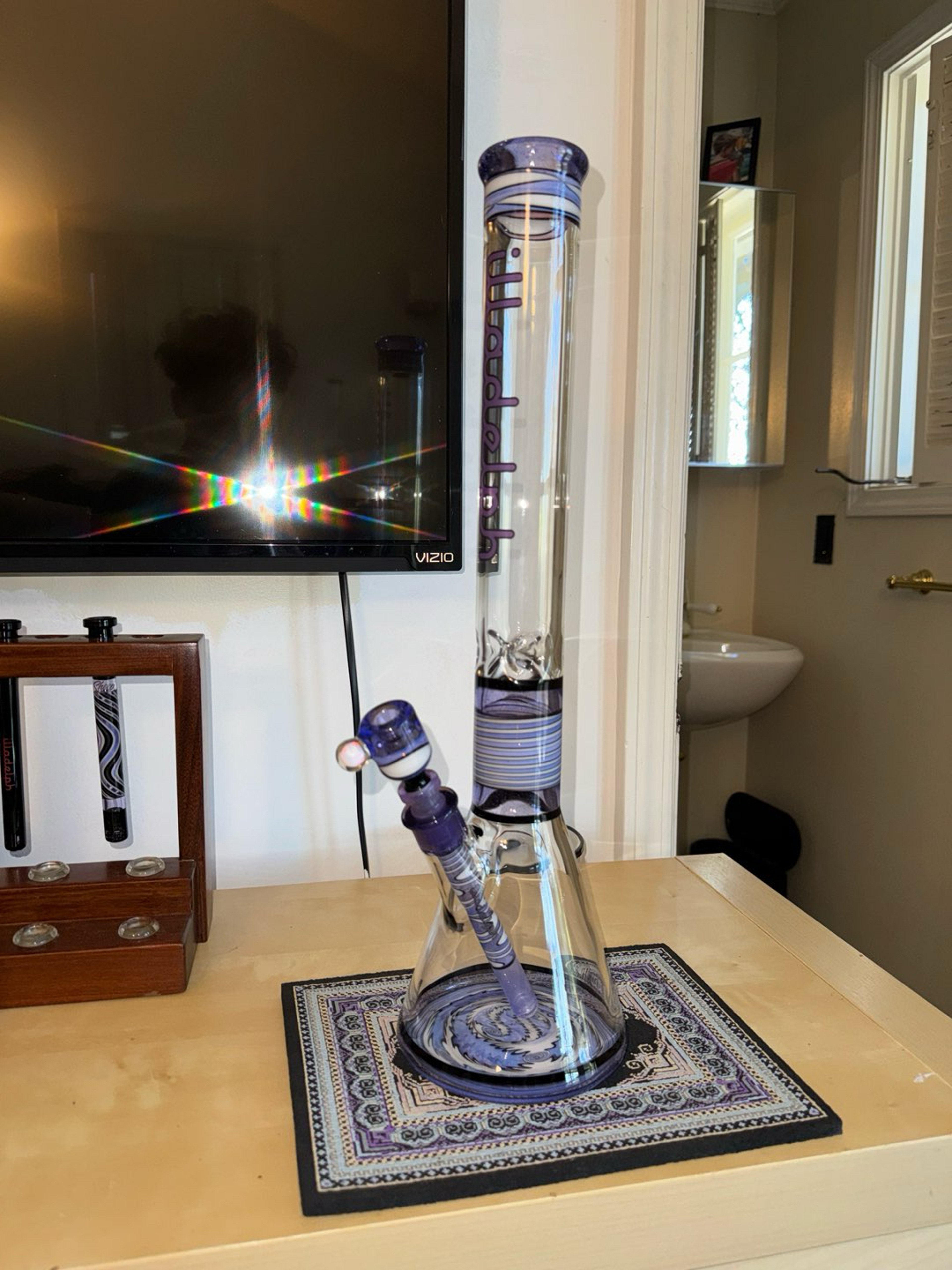 Preview pic of Illadelph v-day s-bottom worked beaker