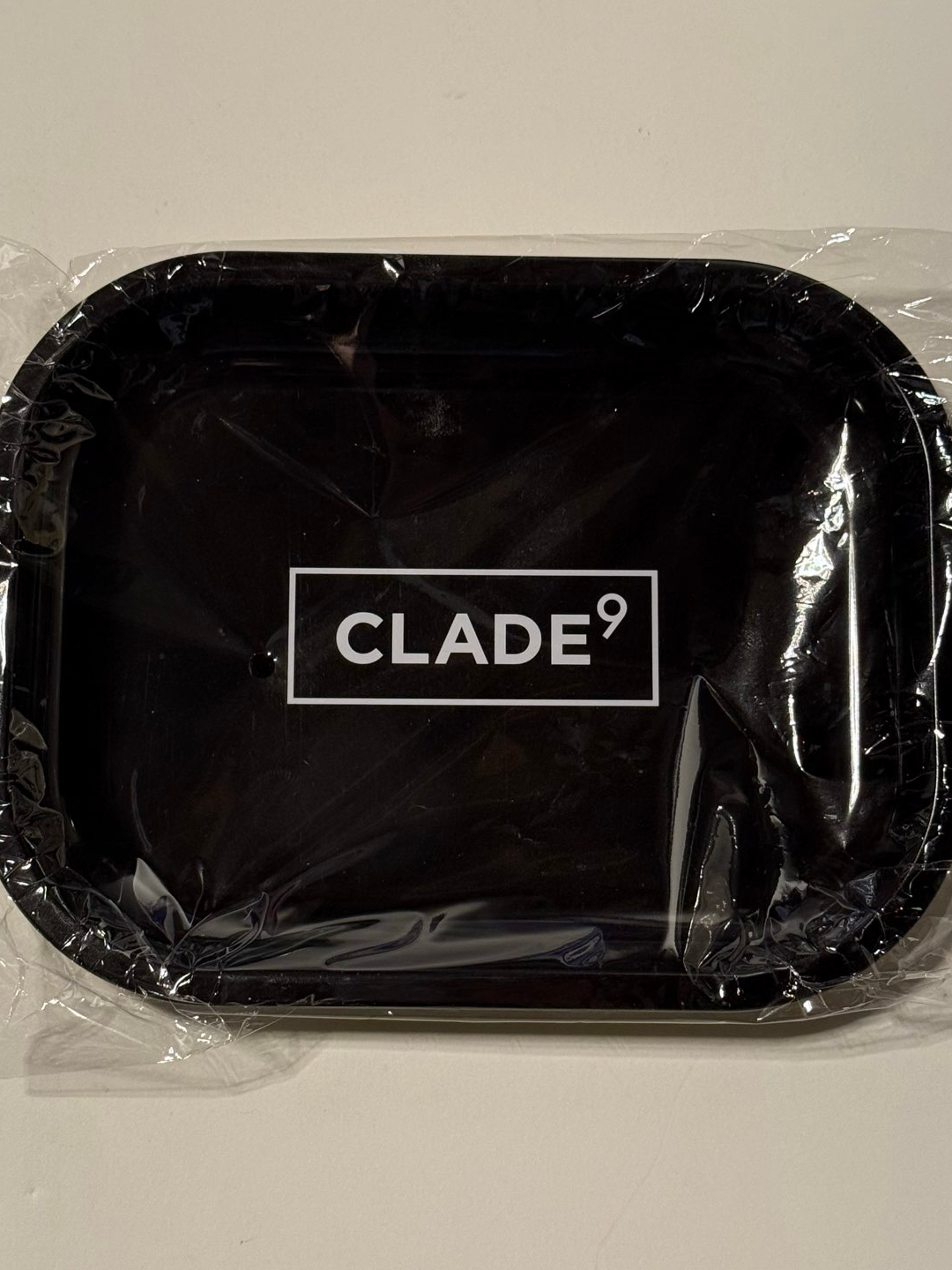 Preview pic of Clade 9 Black Basic Logo Small Rolling Tray