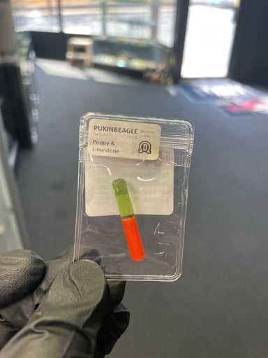 Preview pic of Pukinbeagle 2-Tone Pillar