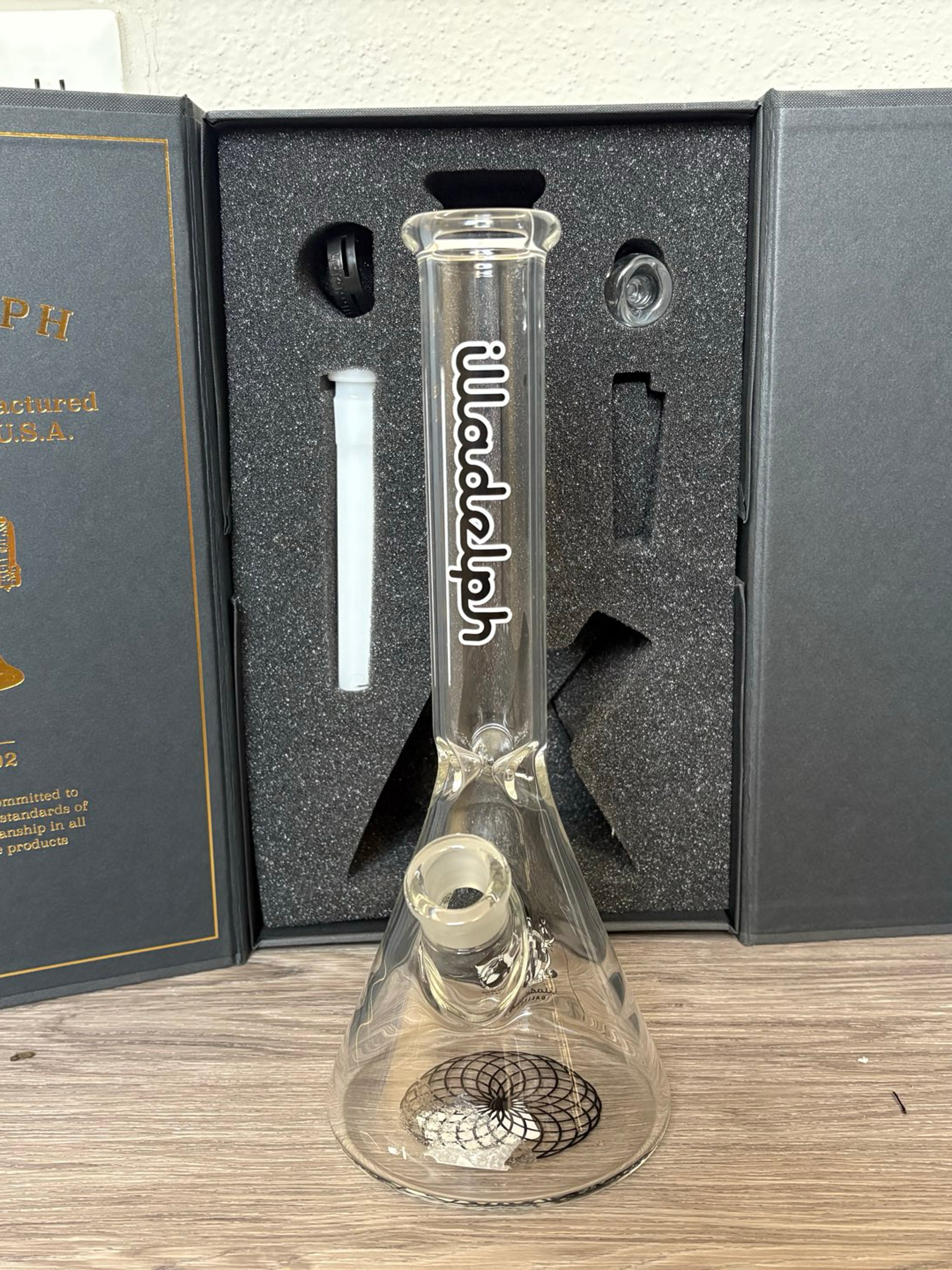 Preview pic of Illadelph Mini Beaker – Black