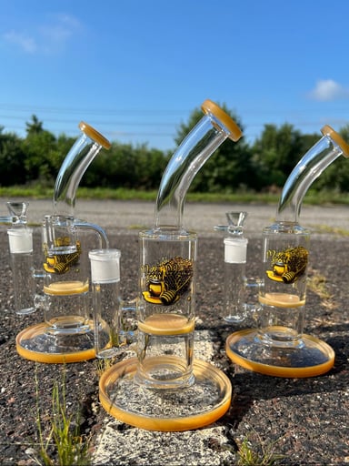Preview pic of 18mm Meech Madness Smoke Shop Honeycomb Perc