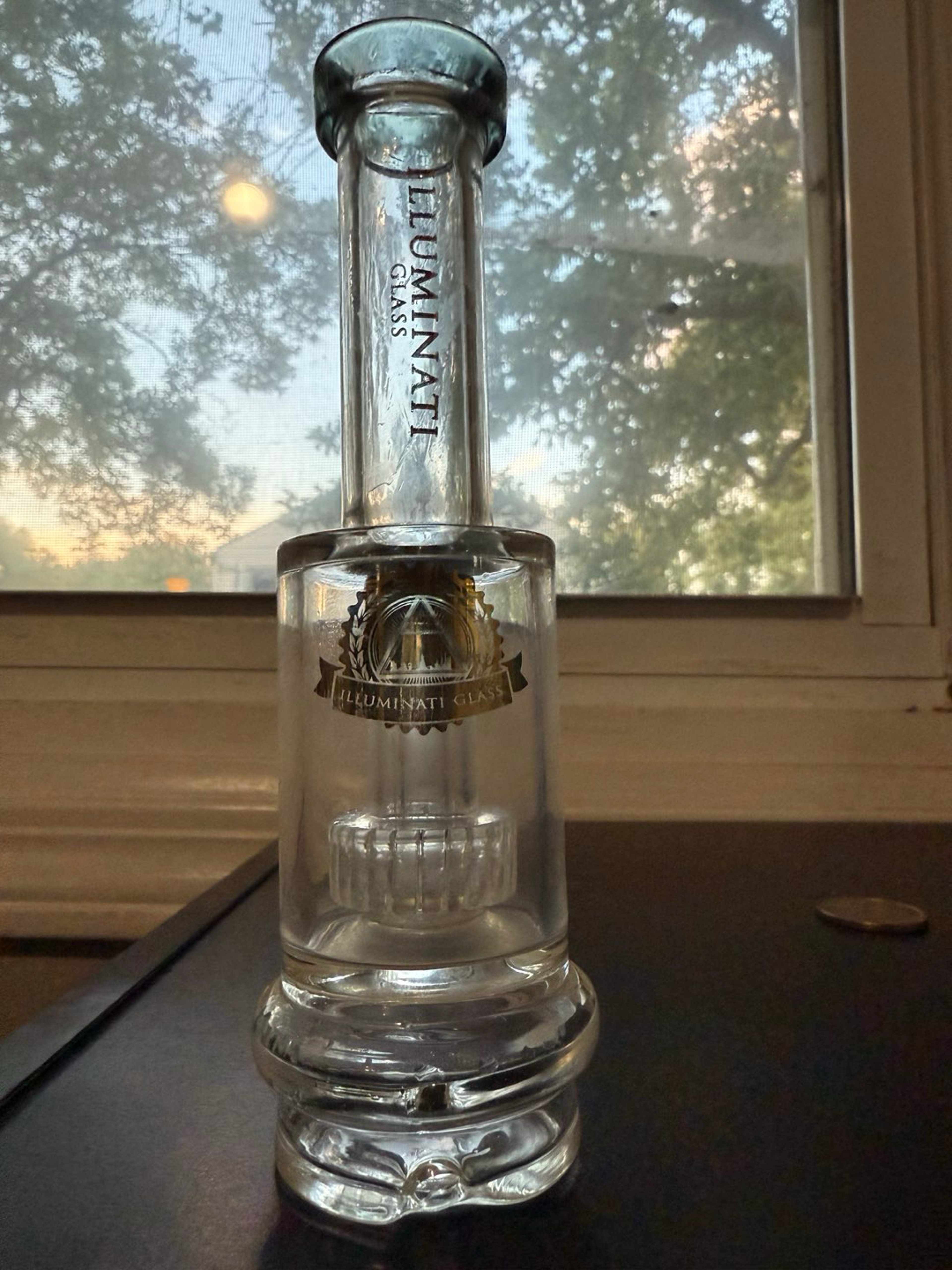 Preview pic of *NO RESERVE! Illuminati puffco top