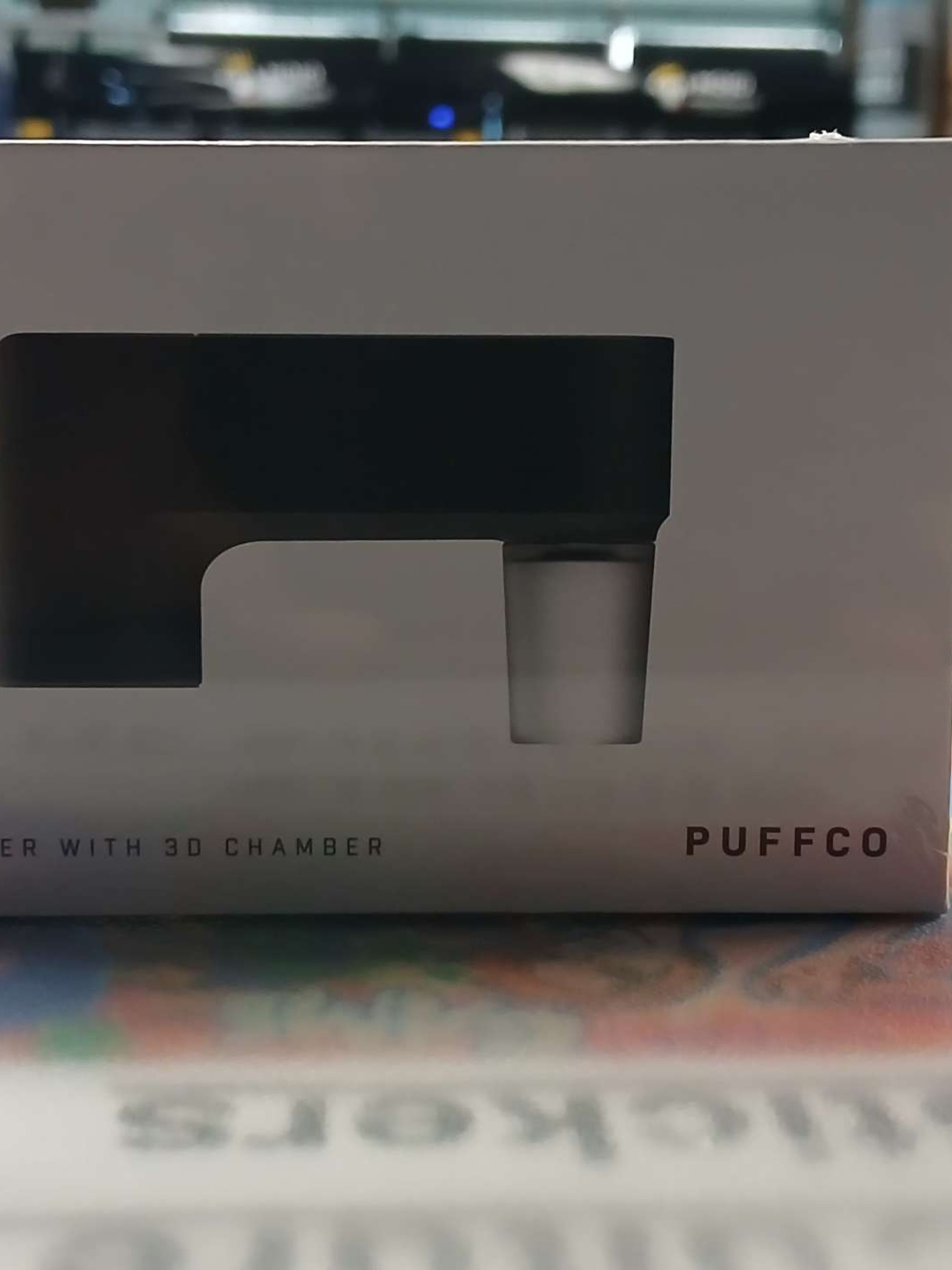Preview pic of Puffco pivot adapter