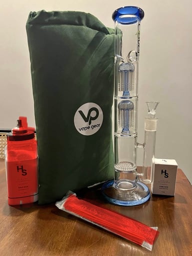 Preview pic of Clover Glass