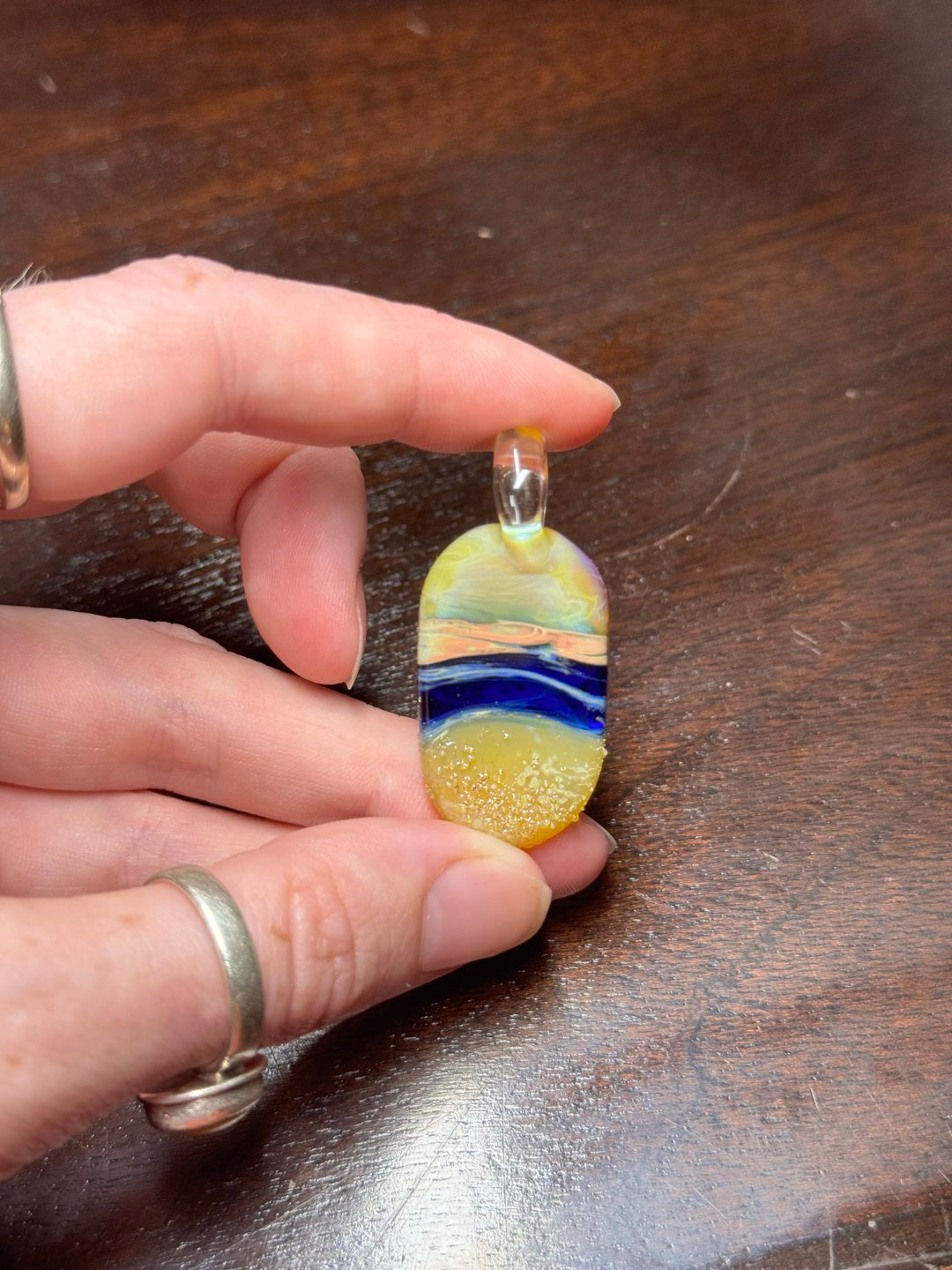 Preview pic of Landscape pendant -