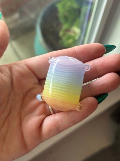 Preview pic of Roysco Pillow Pendant with Opal